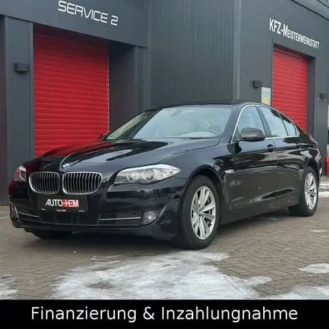BMW 528 i Schiebedach Navi Leder Sitzhzg Scheckheft