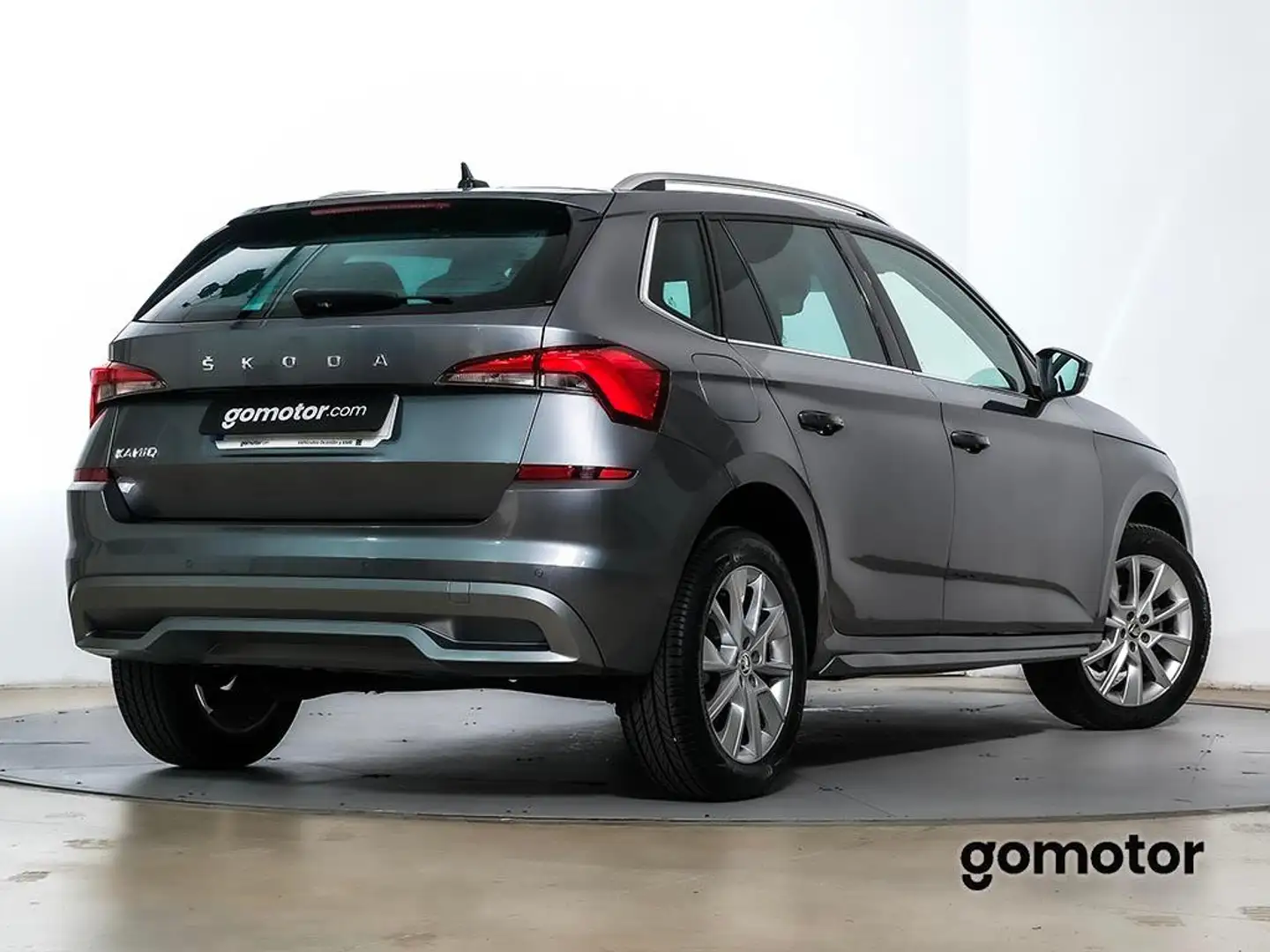 Skoda Kamiq STYLE DSG 1.5 TSI 150 5P Gris - 2