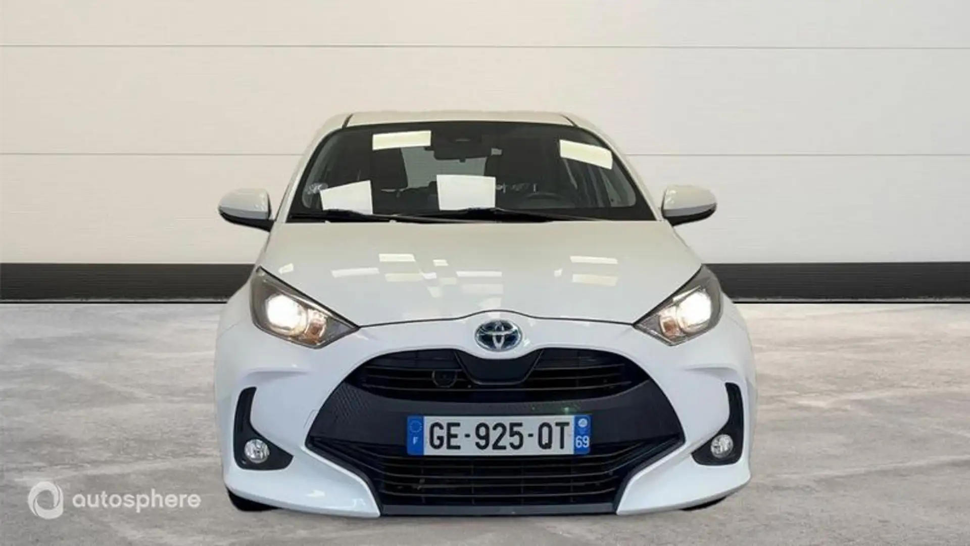 Toyota Yaris 116h Dynamic 5p MY21 - 2