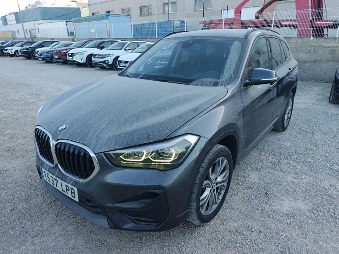 BMW X1 SDRIVE 18I ADVANTAGE 1.5 140 CV Grau - 2