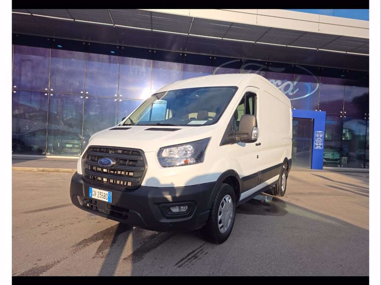 Ford Transit 350 2.0 tdci 130cv trend l2h2 e6.2