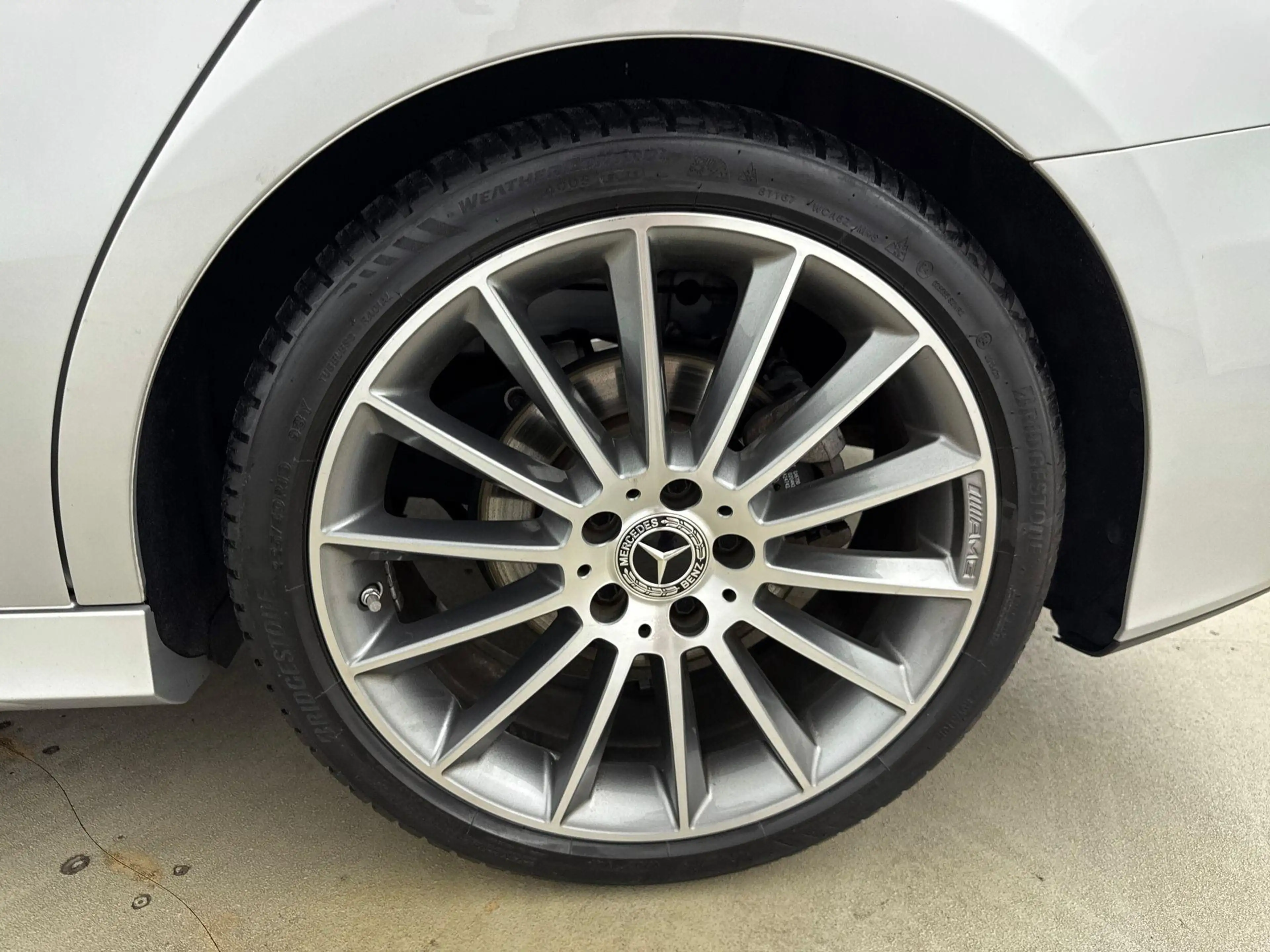 Mercedes-Benz A 220 Premium Plus — photo 4