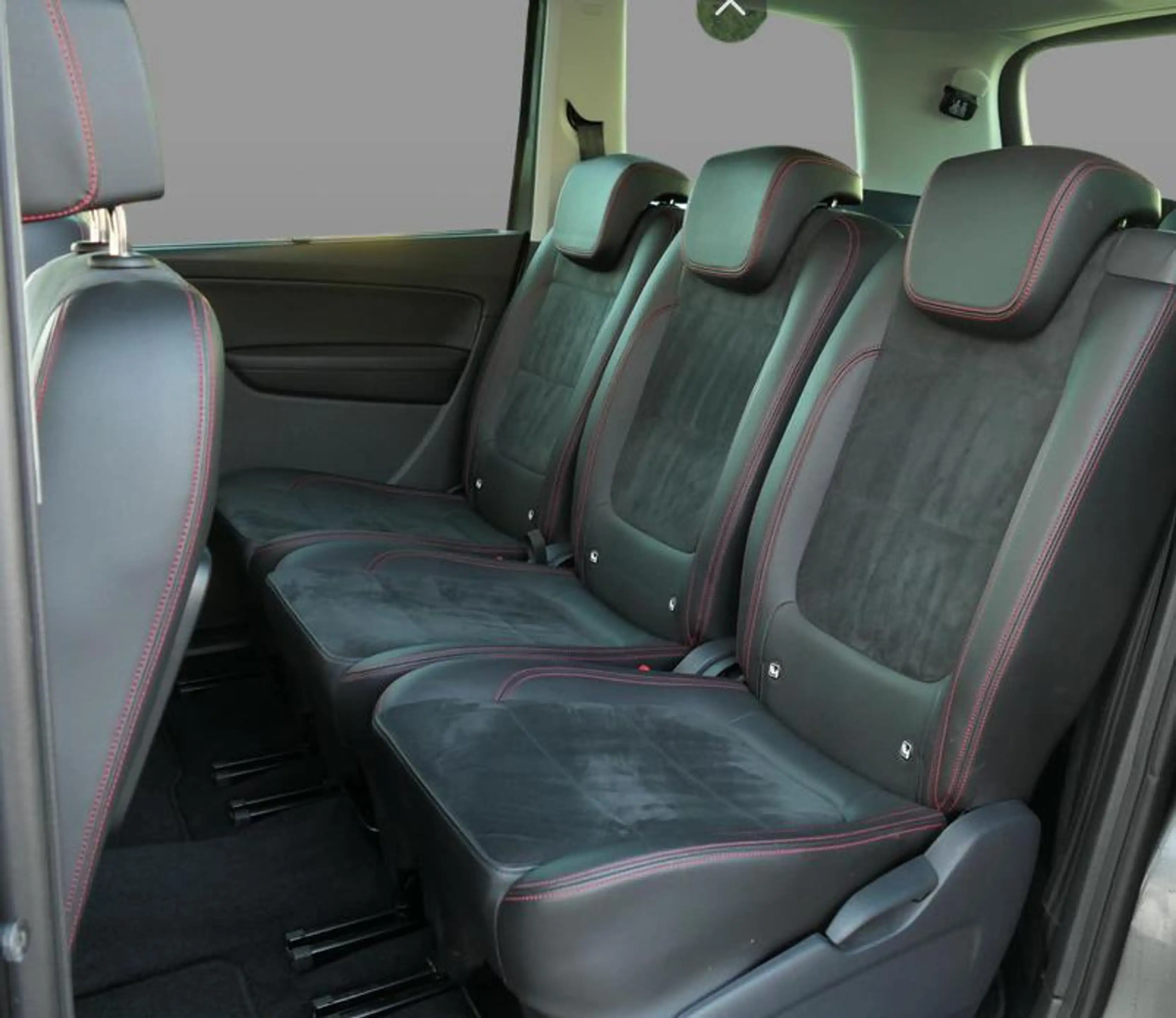 SEAT Alhambra 1.4 TSI FR Business Intense, 7-Persoons, Trekhaak, — photo 5