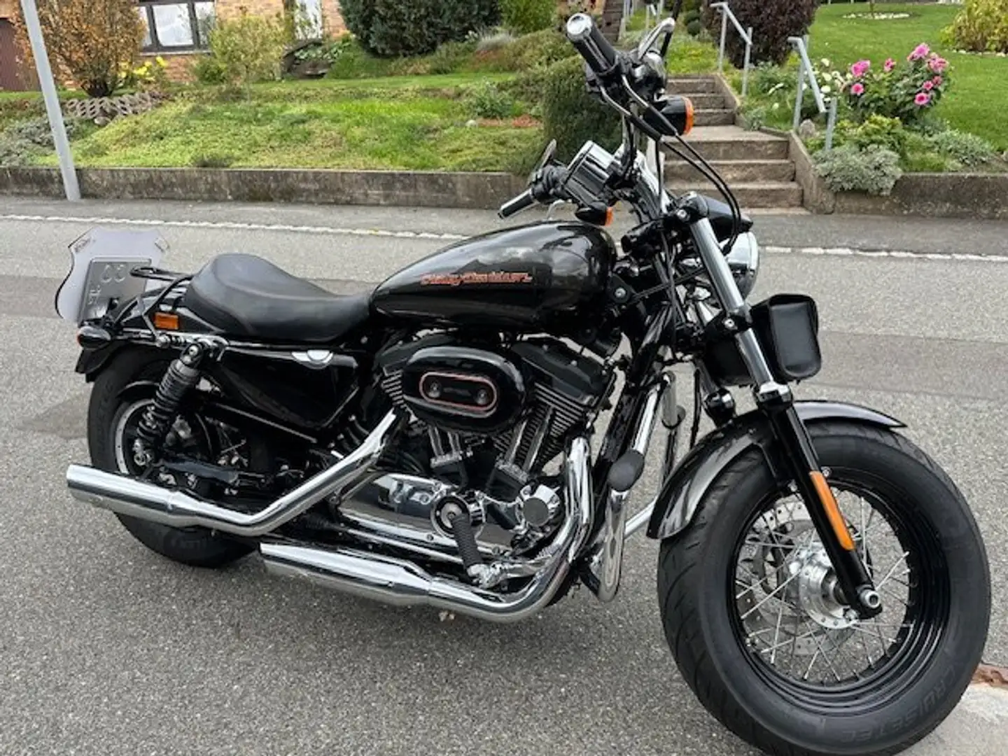 Harley-Davidson 1200 Custom Harley Davidson Sporster 1200 XL Custom Schwarz - 2