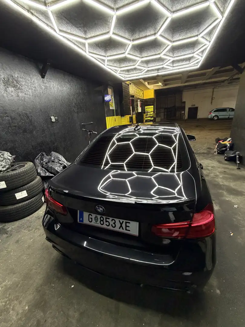 BMW 316 316d M Paket Schwarz - 2