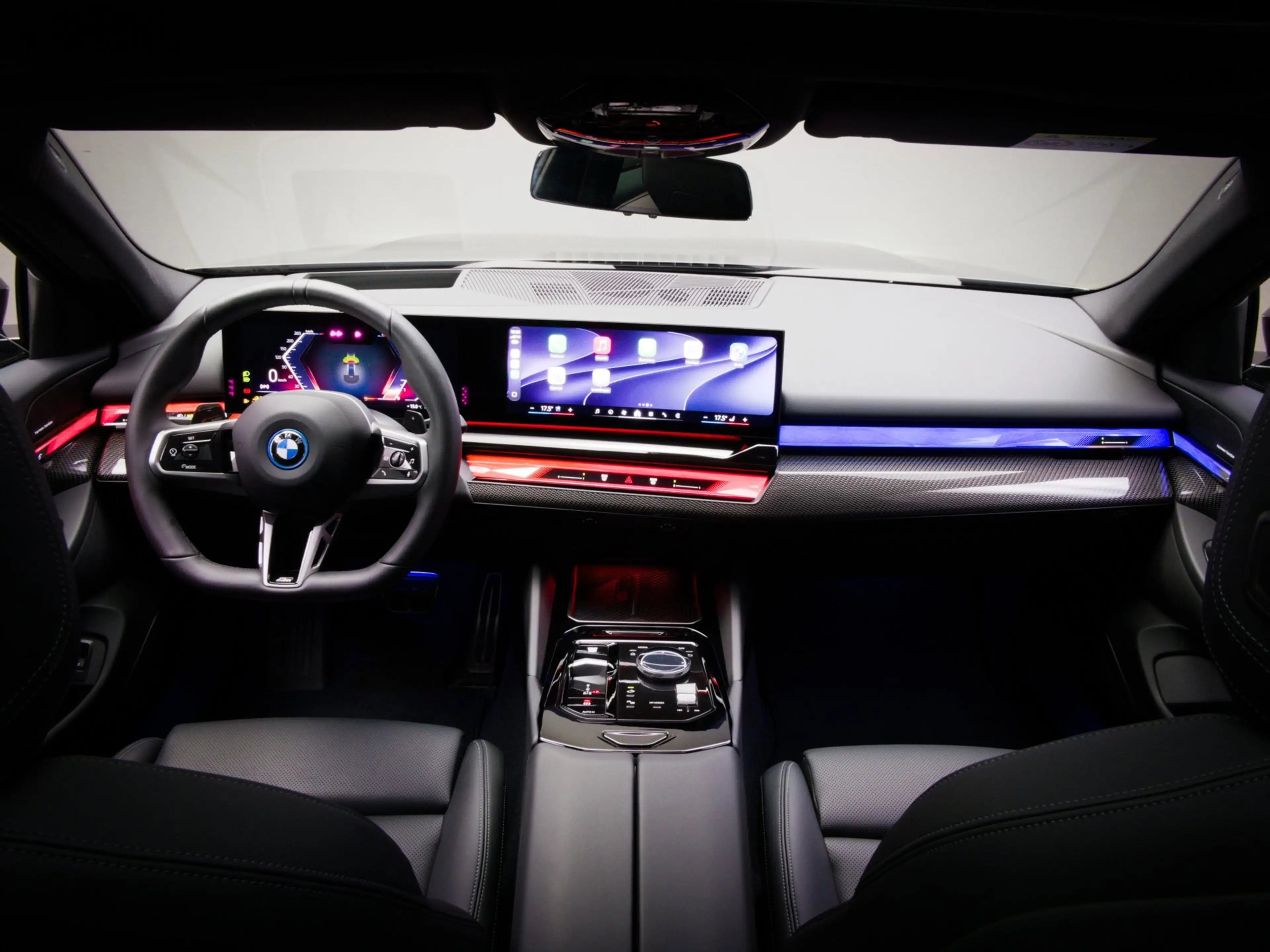BMW 550 5 Serie Touring 550e xDrive M-Sport (MAXTON, 4-WIE — photo 6