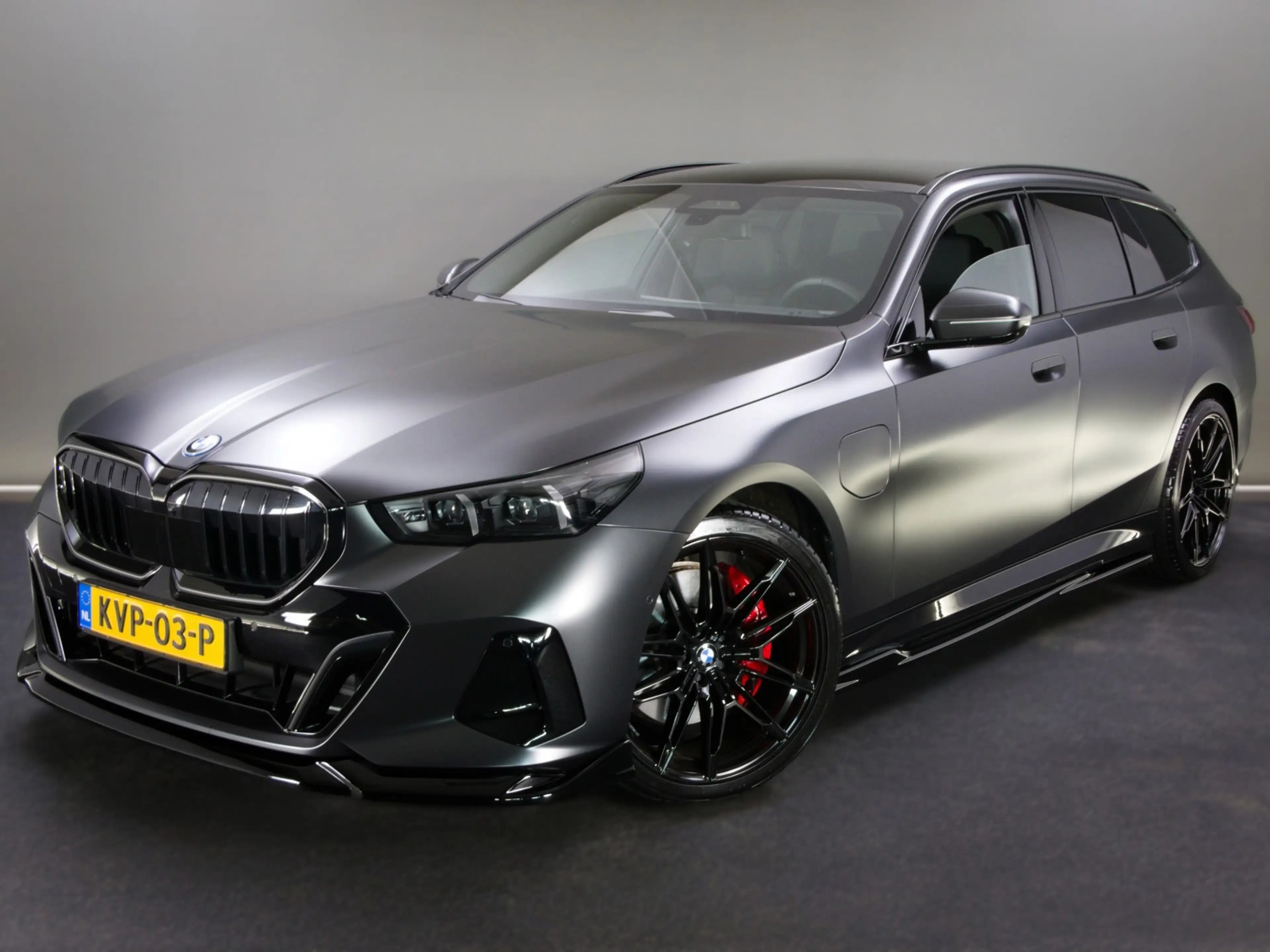 BMW 550 5 Serie Touring 550e xDrive M-Sport (MAXTON, 4-WIE — photo 17