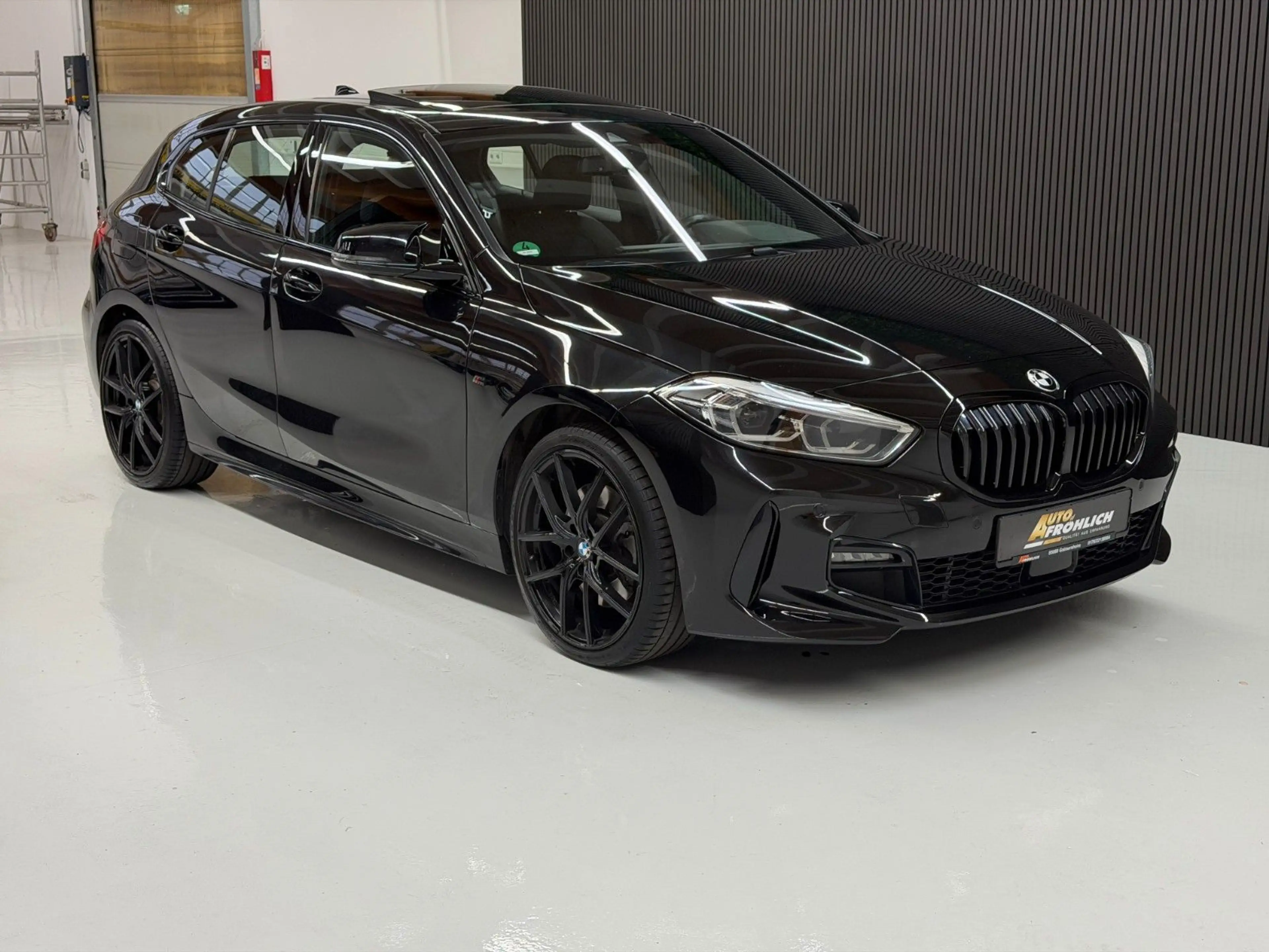 BMW 120 dA M Sport Panorama Navi LED Automatik Kamera