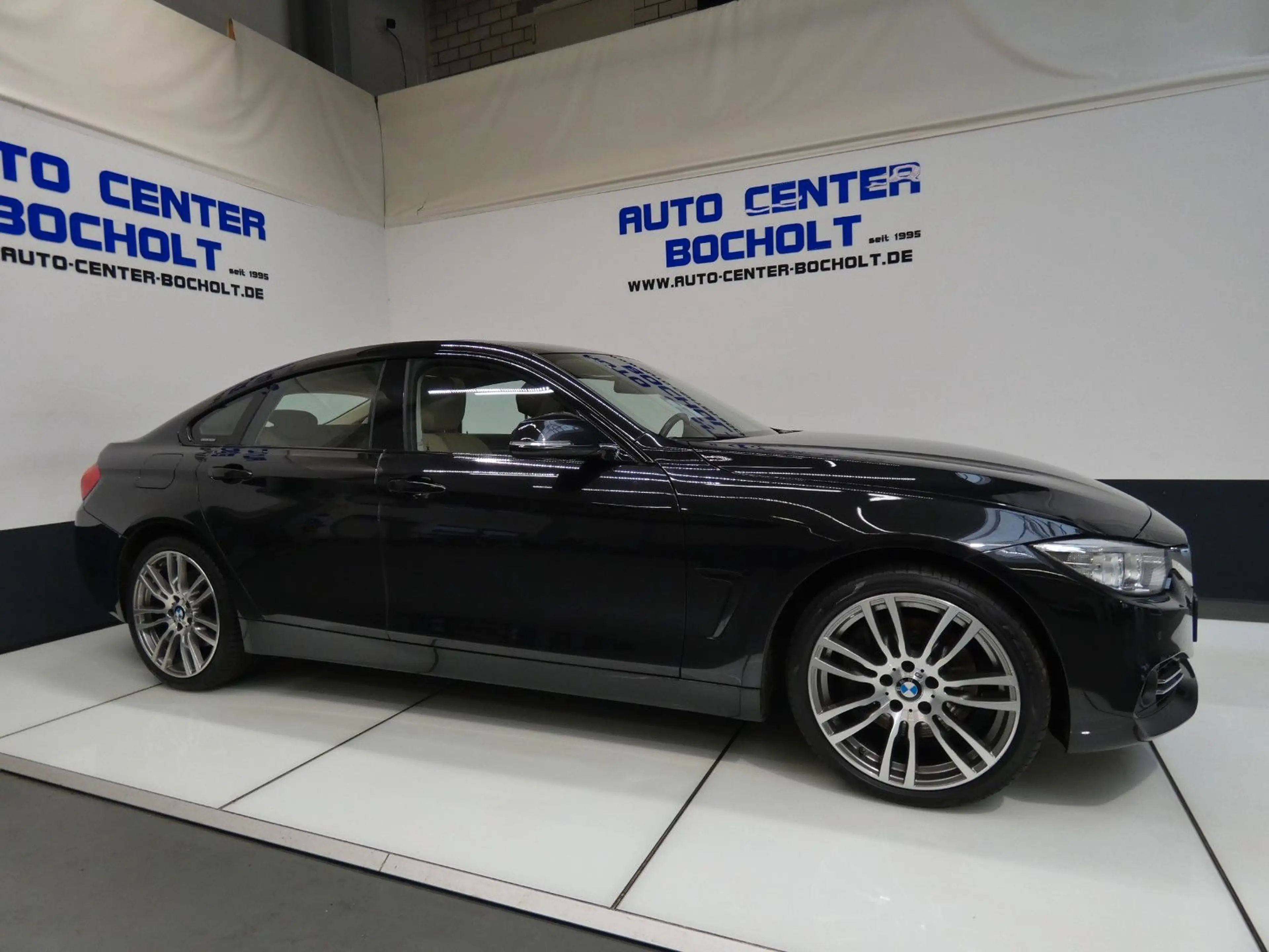 BMW 435 GC  xDrive Luxury Line*Navi*Leder*HUD*GSD — photo 3