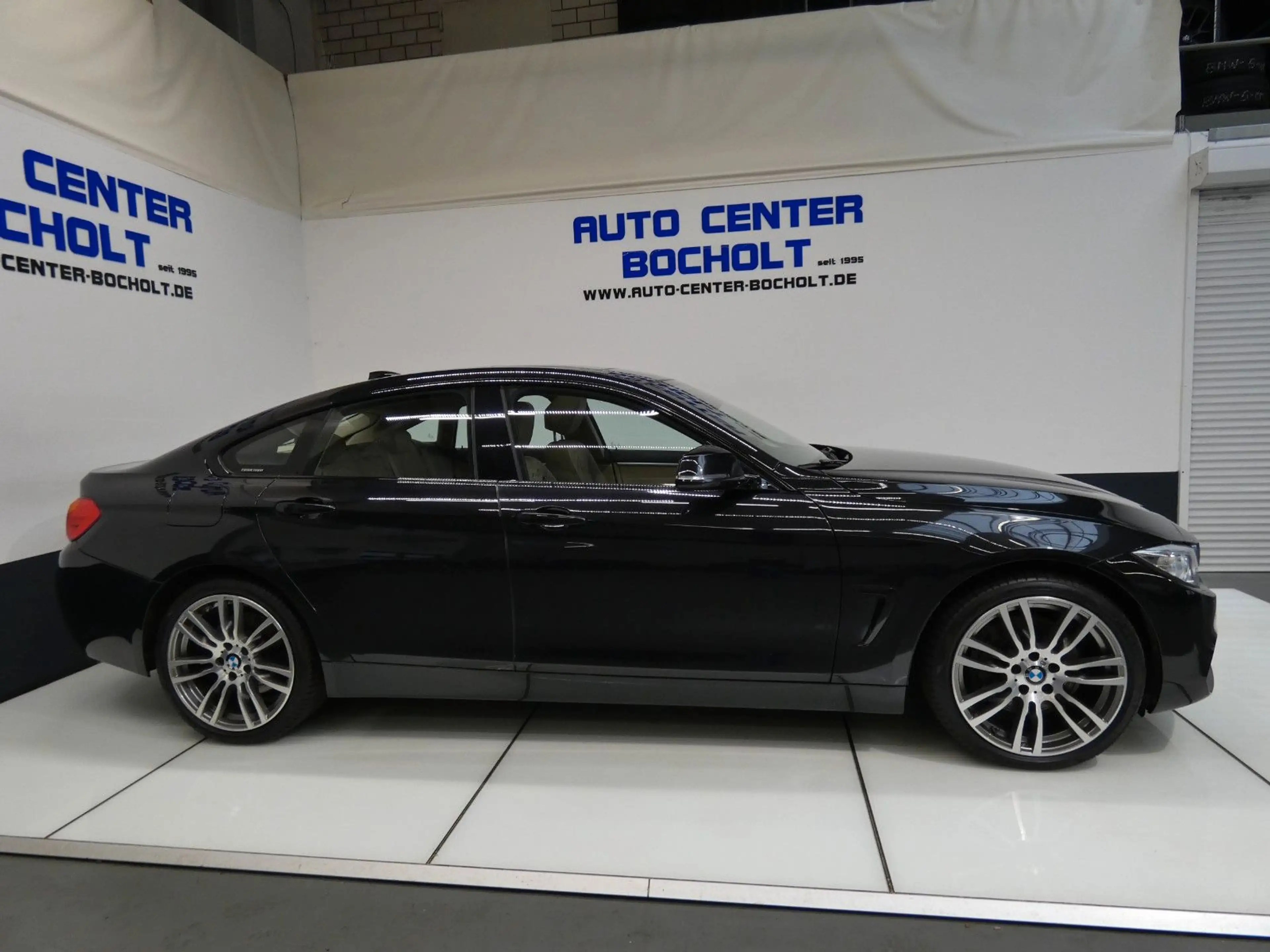BMW 435 GC  xDrive Luxury Line*Navi*Leder*HUD*GSD — photo 4
