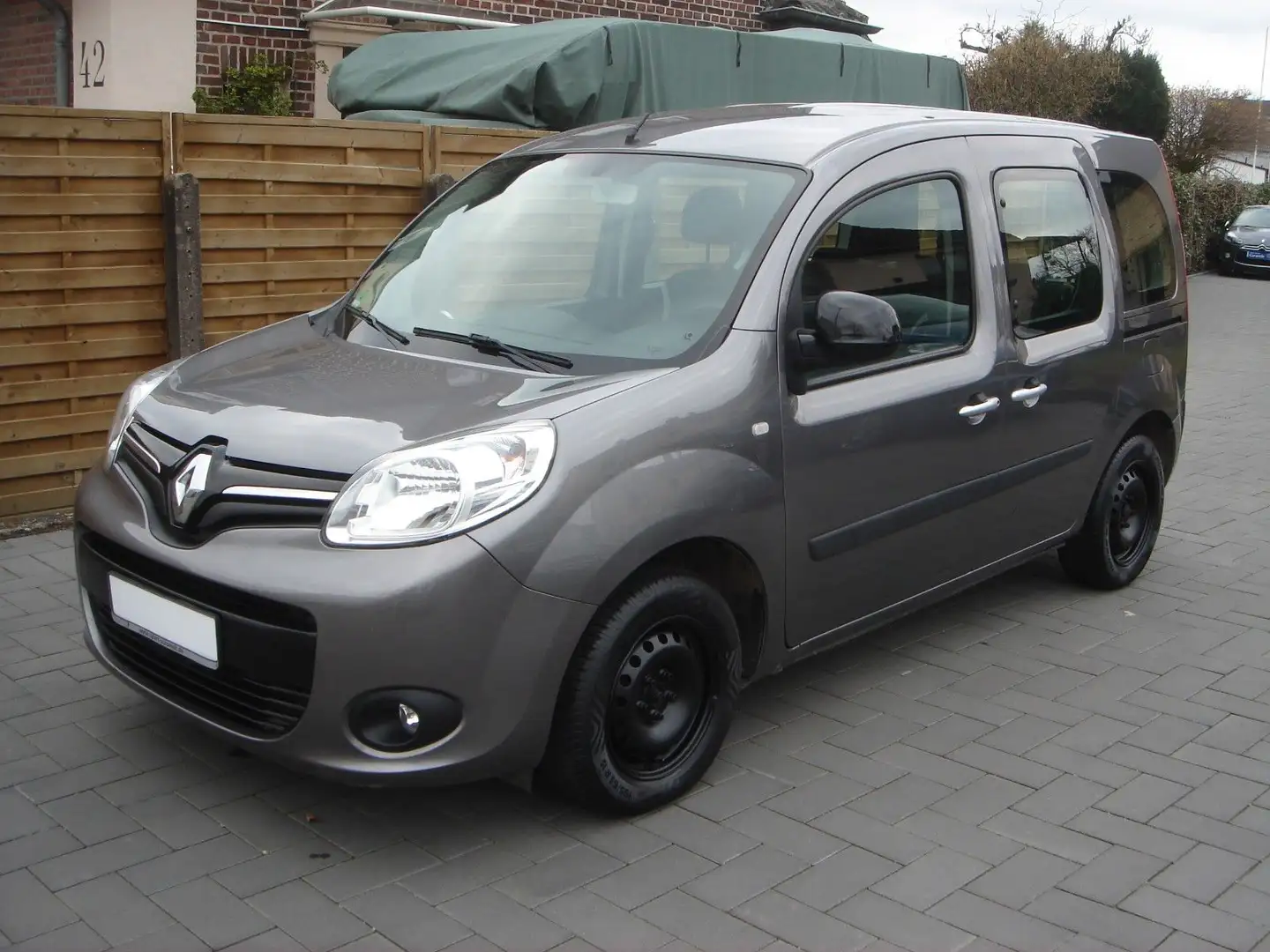 Renault Kangoo KANGOO 1,2 T + KLIMA + 1.HAND +EDITION+TEMPOMAT Grau - 1