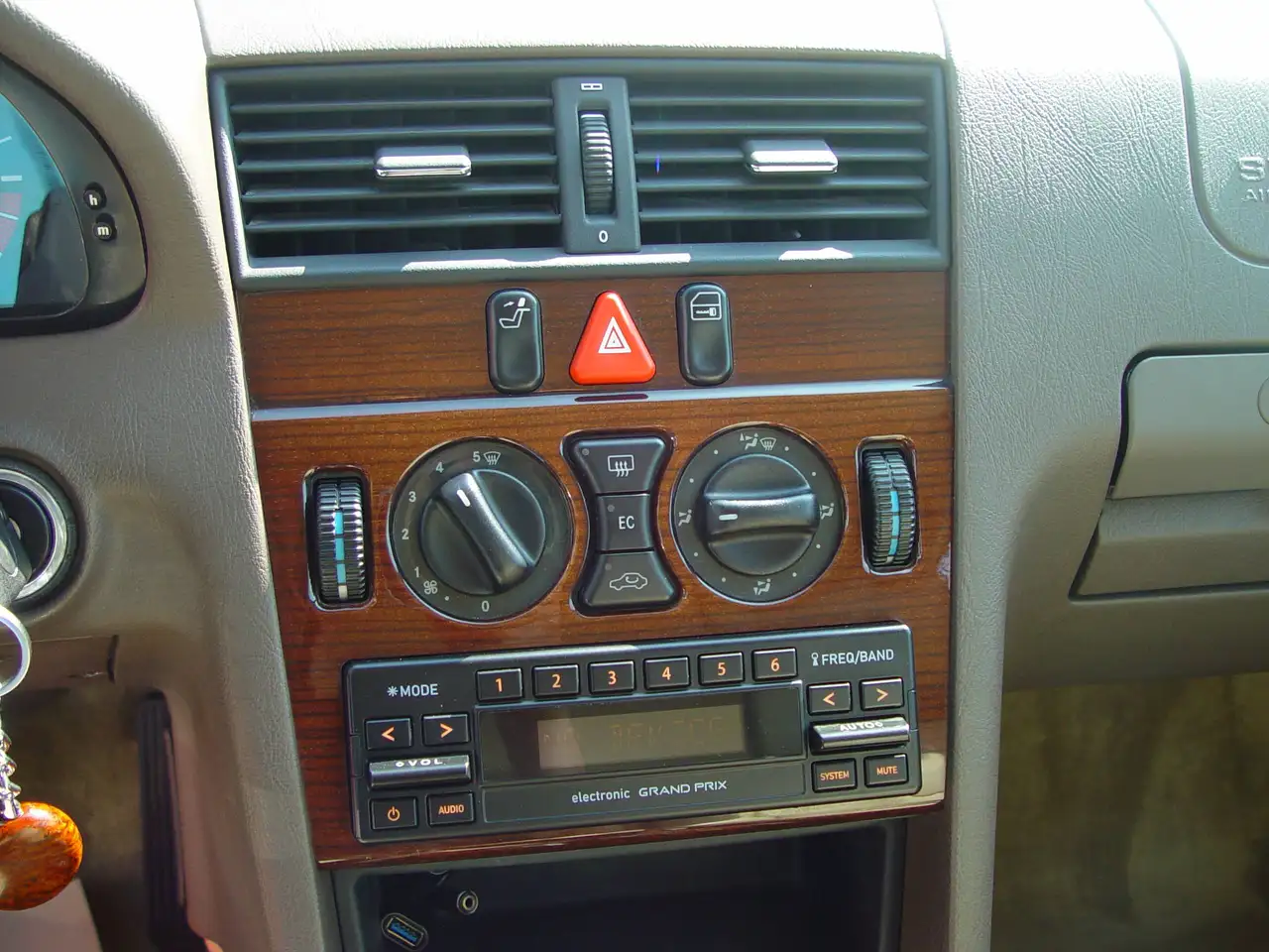 Mercedes-Benz C 180 C-Klasse Classic Automatik + Klimaanlage, foto 10