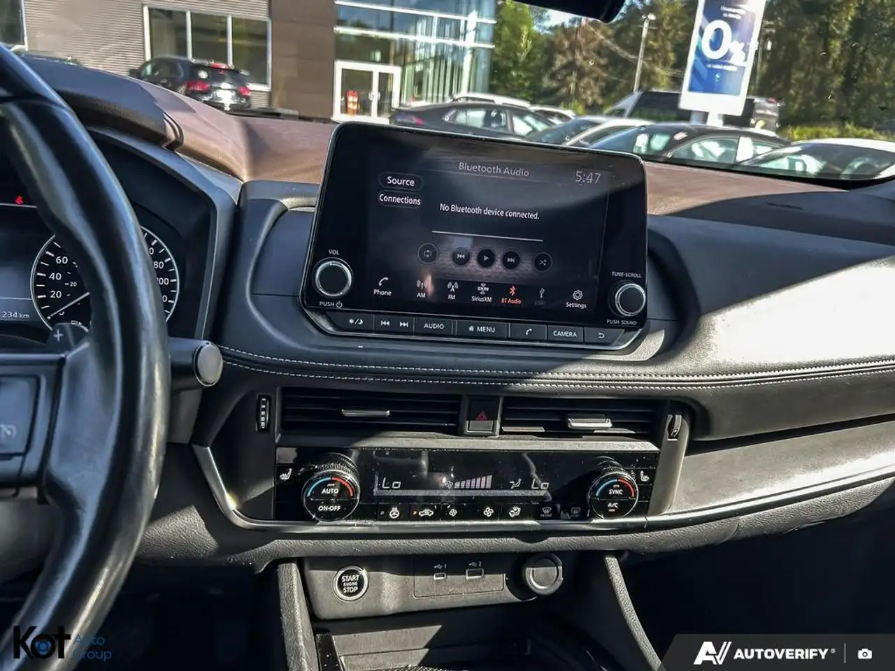 Nissan Rogue photo Nissan Rogue