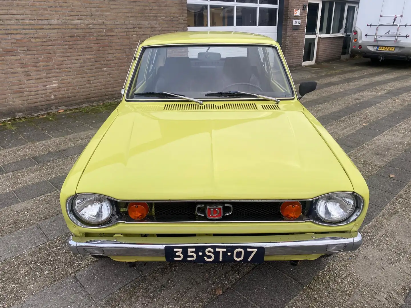 Nissan Cherry Datsun 100a 1.0 de Luxe 100 / 120 A Geel - 2