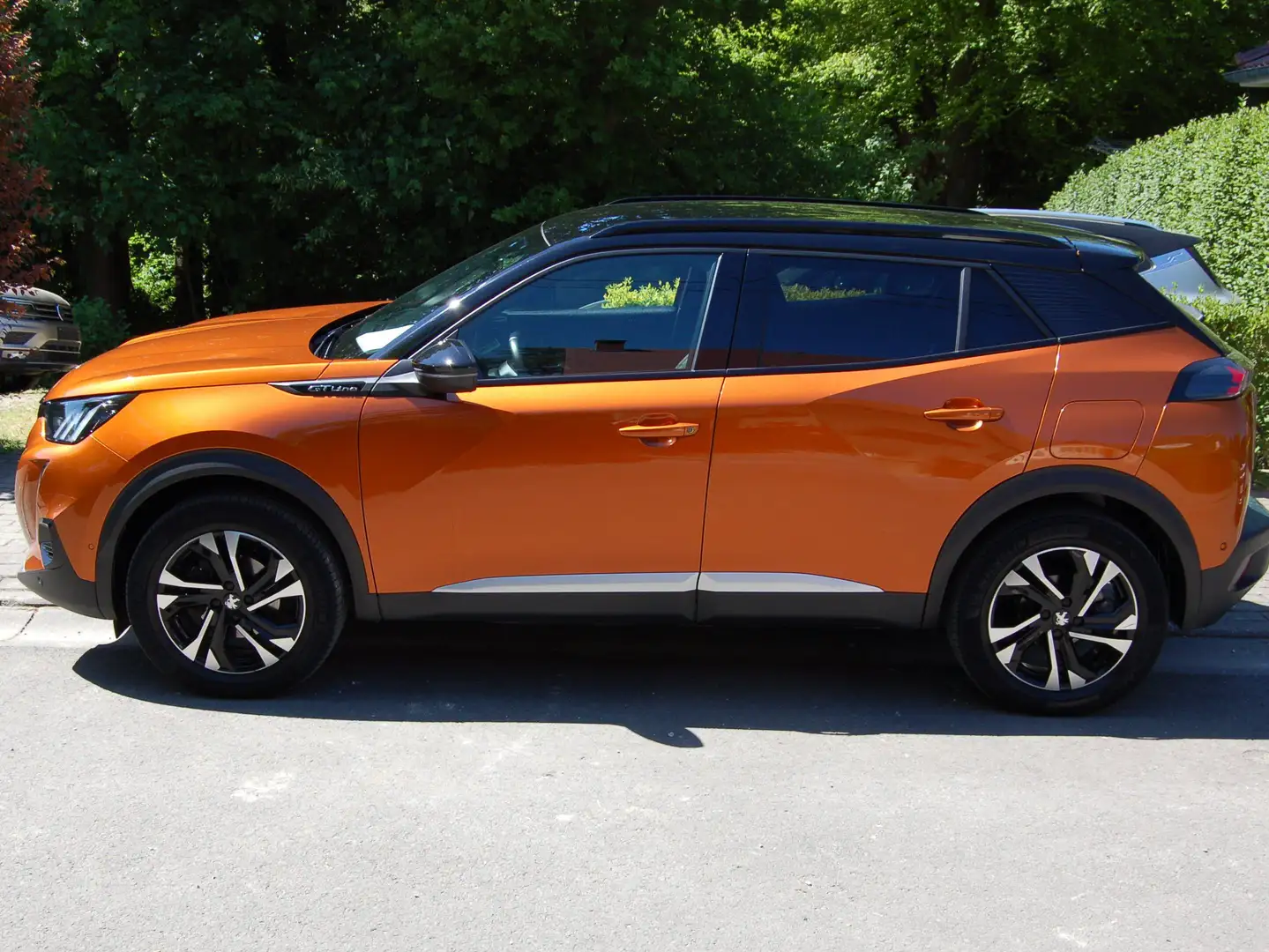 Peugeot 2008 1.5 BlueHDi GT Line S TOIT NOIR GPS CAMERA JA Oranje - 1