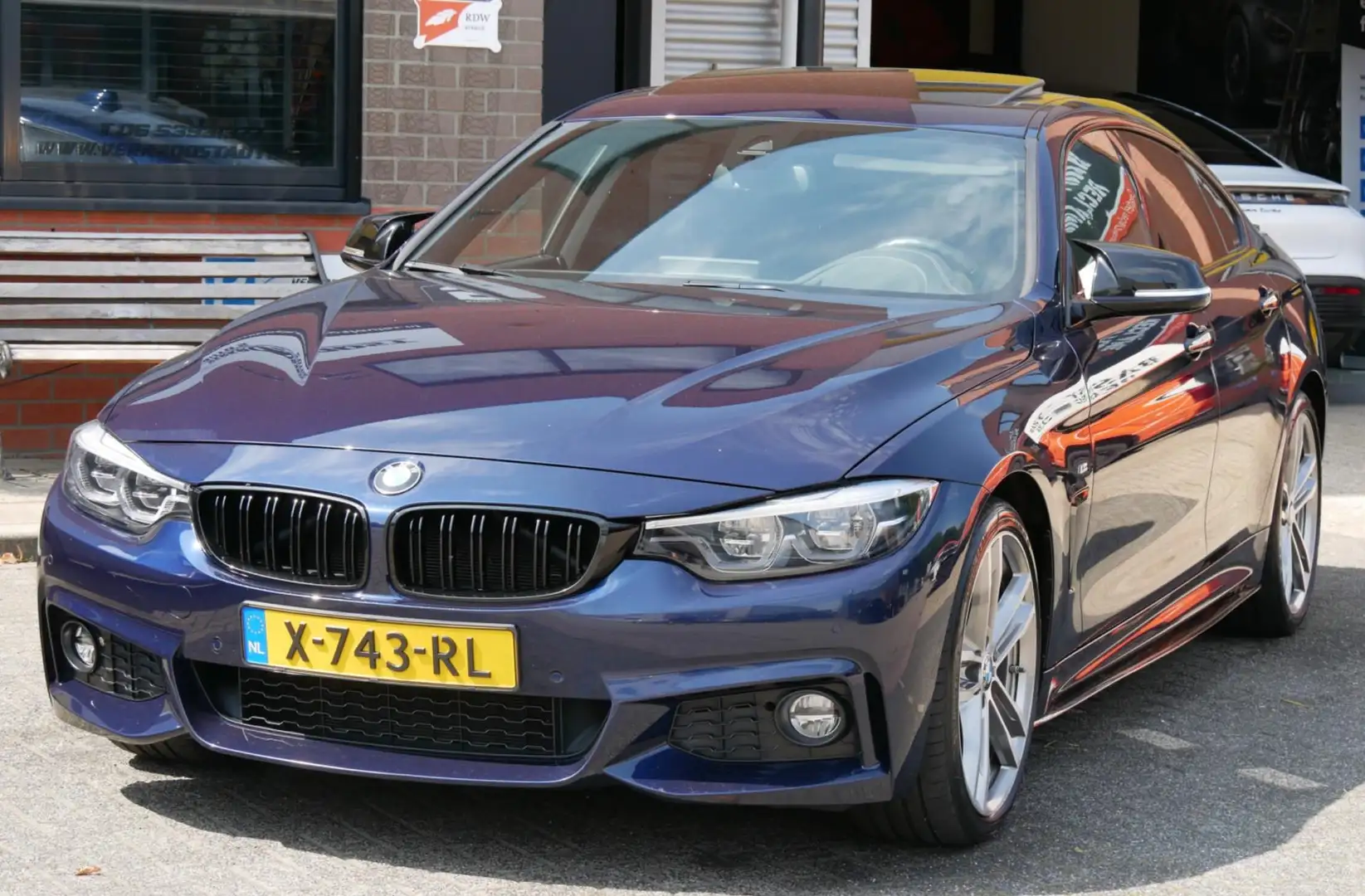 BMW 420 4-serie Gran Coupé 420i.M-sport. High Executive. s Bleu - 2
