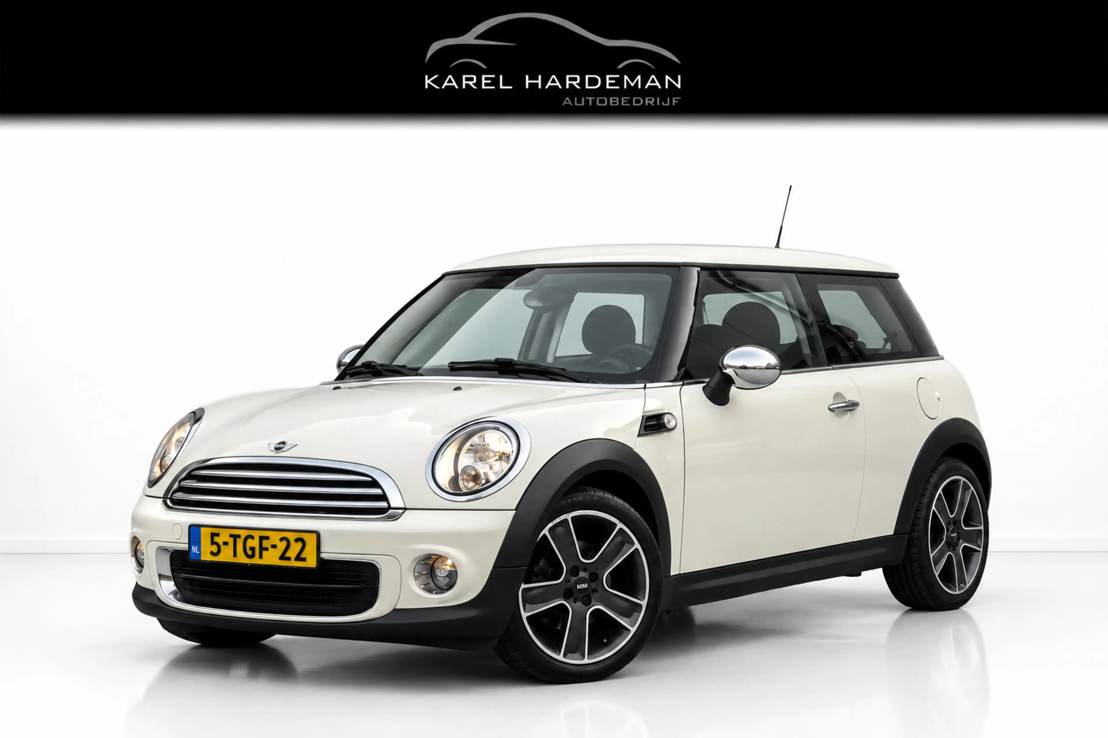 MINI One 3-Deurs 1.6 Chili | Navigatie | Bluetooth | Multif