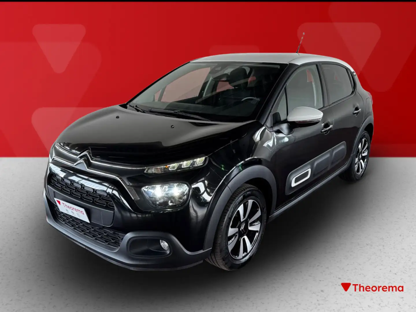 Citroen C3 1.2 PureTech Max Zwart - 1