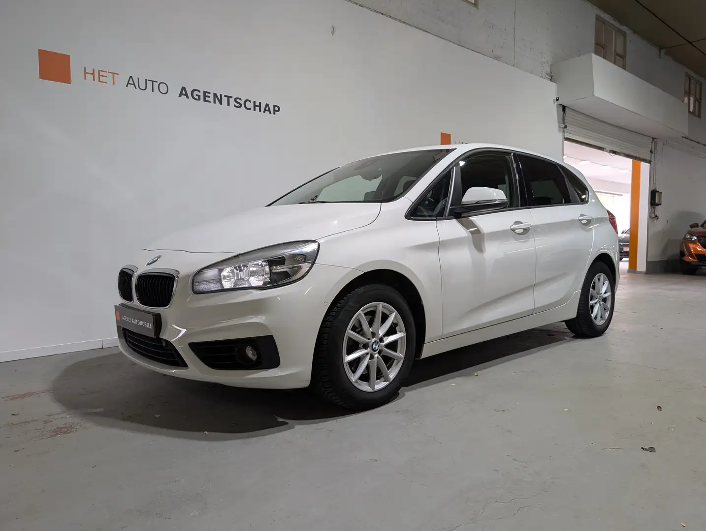BMW 218 12 mois de garantie Blanc - 2