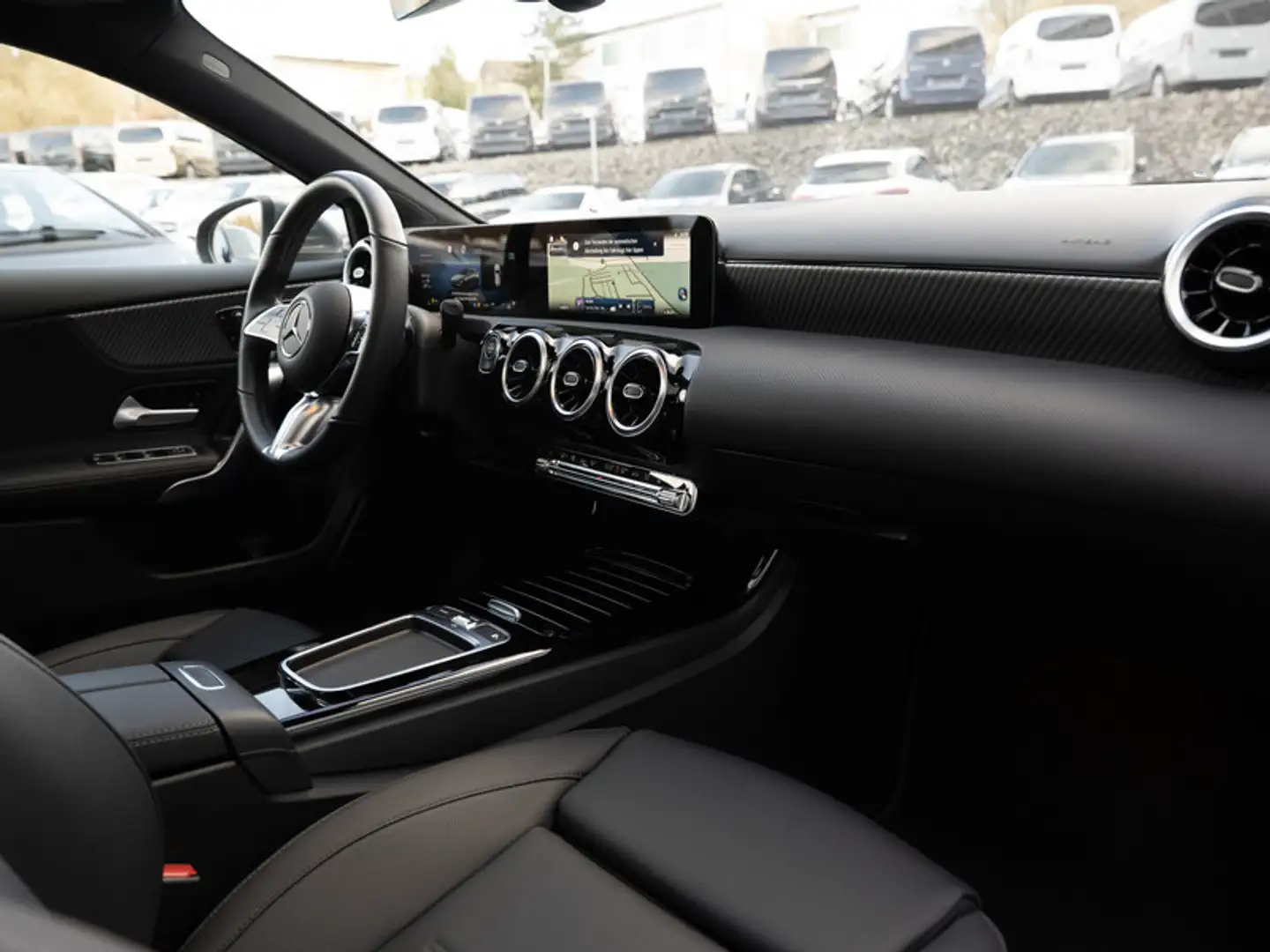 Mercedes-Benz A 180 Progressive/LED/Cam/Pano/Stdhz/Memo/Winter Grau - 2