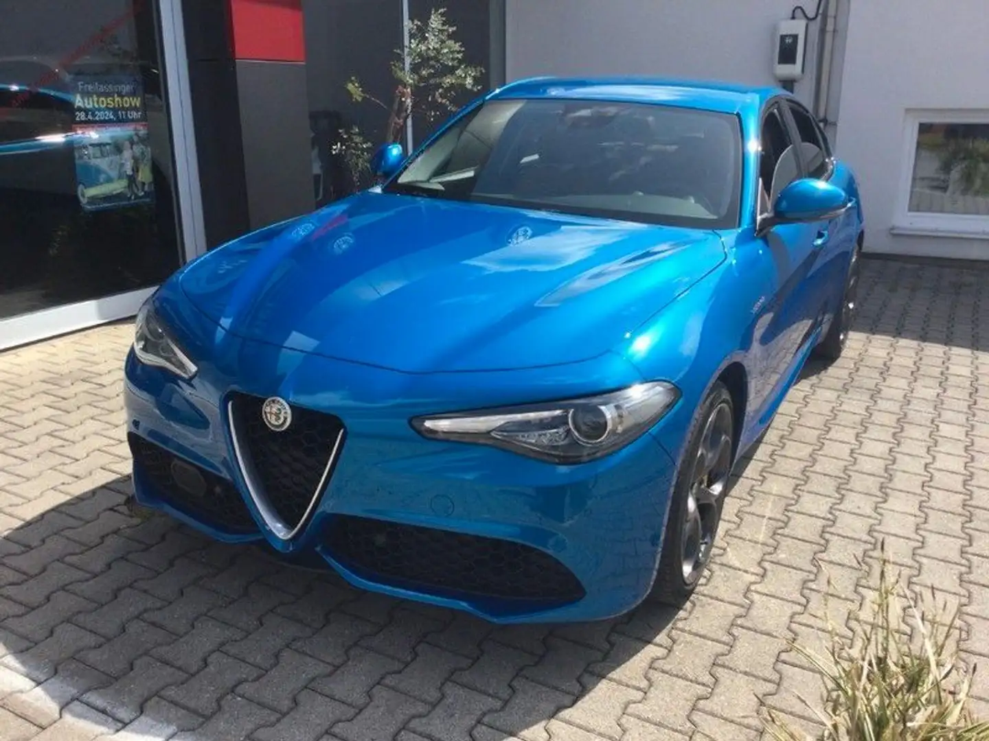 Alfa Romeo Giulia 2.0 Turbo Veloce Blau - 1