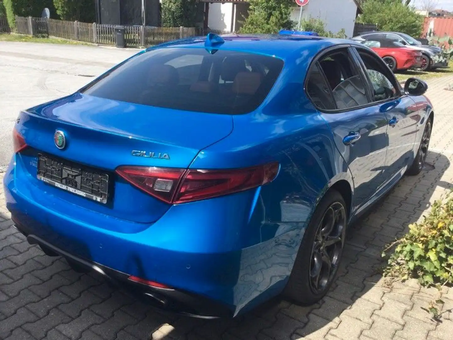 Alfa Romeo Giulia 2.0 Turbo Veloce Blau - 2
