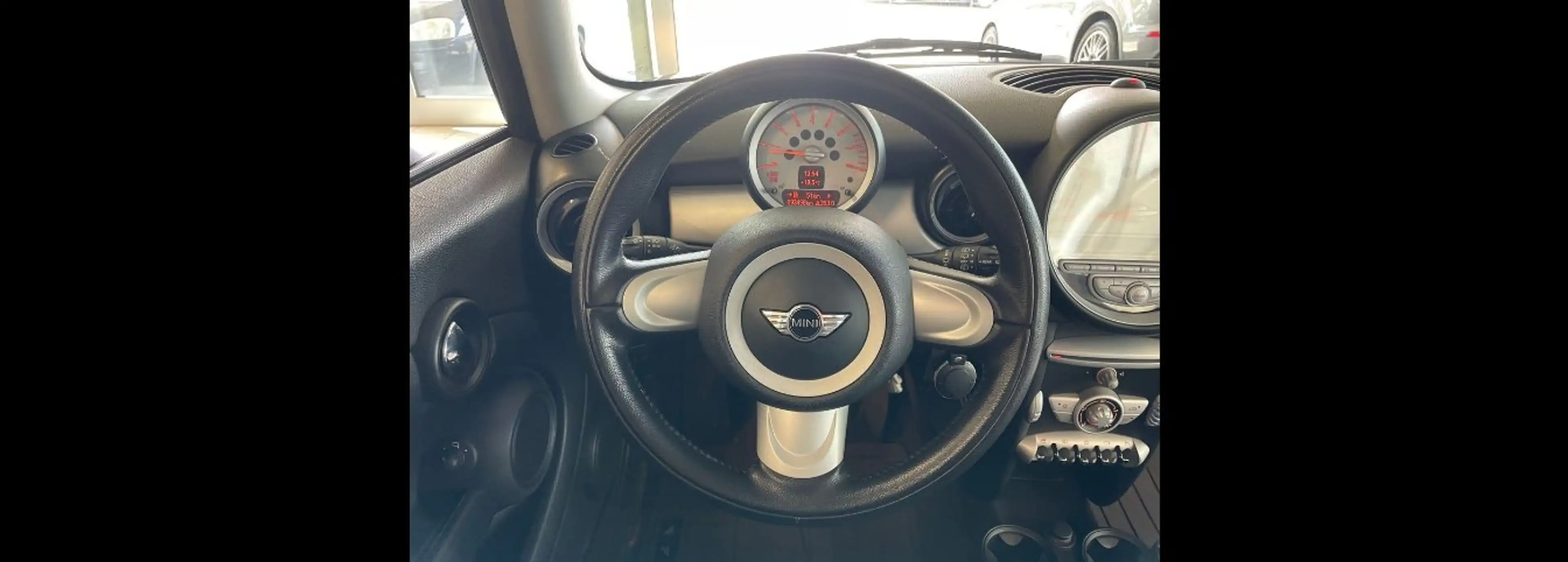 MINI Cooper Clubman Cooper — photo 4
