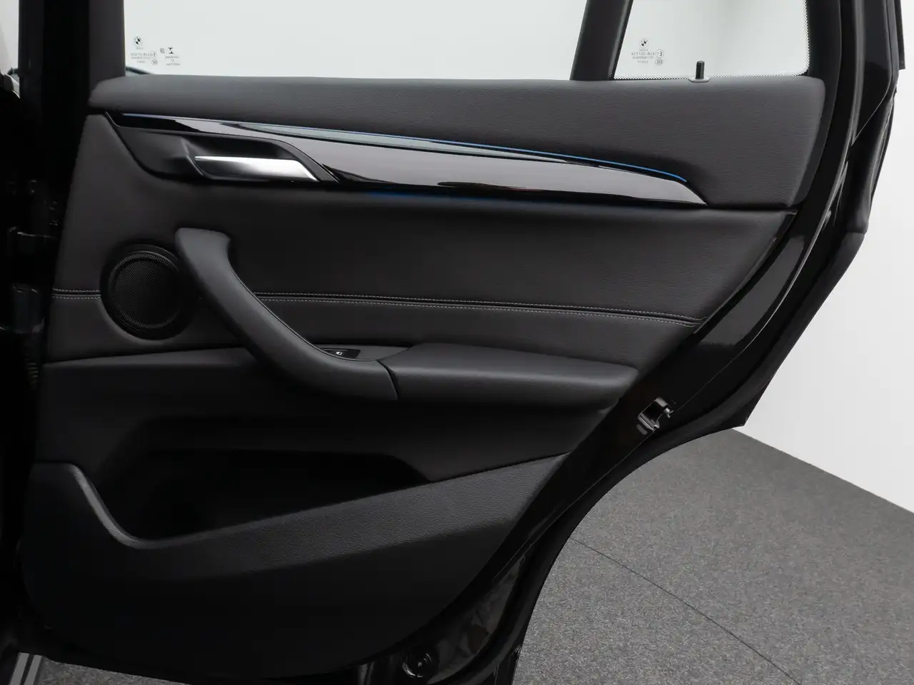 BMW X1 Sport Line Kamera DAB Navi LED Komfort, миниатюра 30