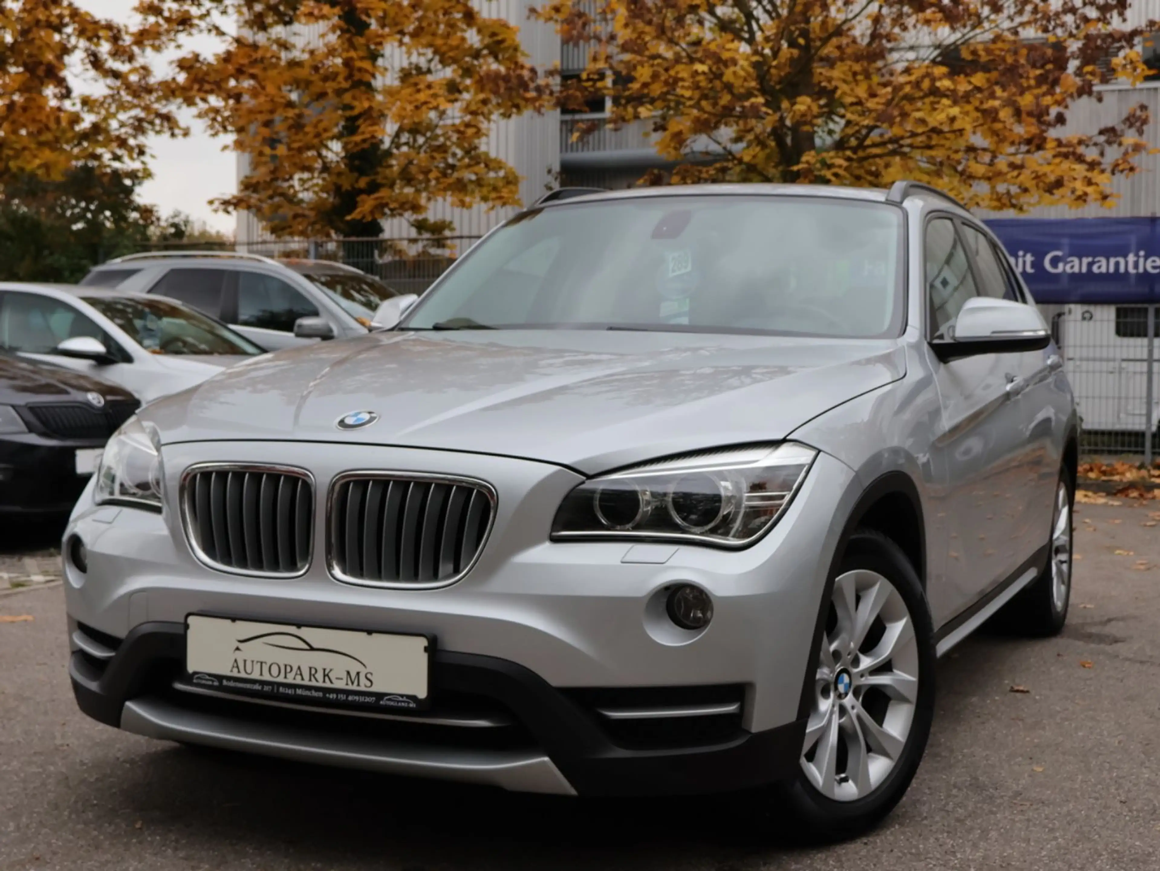 BMW X1 xDrive18d X-Line NAVI-PANO-AHK-PDC-XENON-TÜV