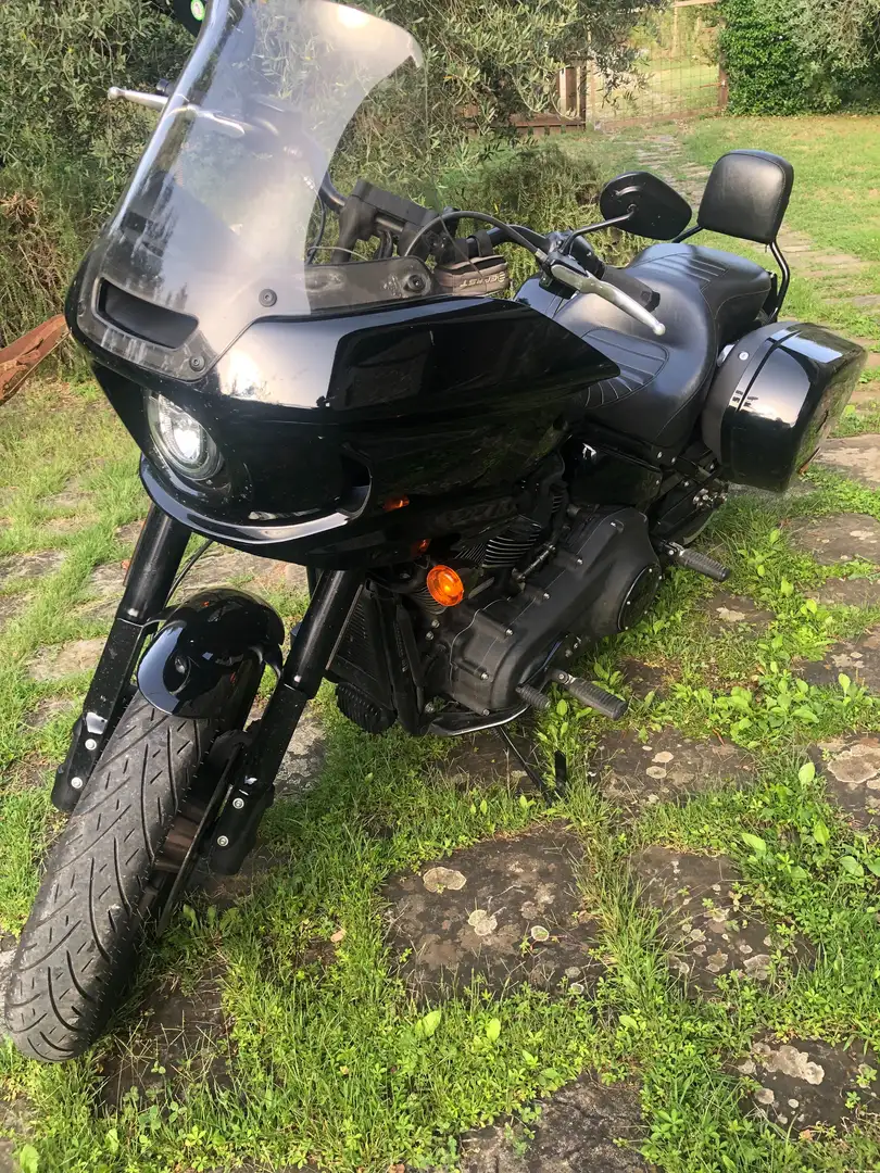Harley-Davidson Lowrider ST Nero - 1