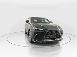 Lexus NX снимка Lexus NX