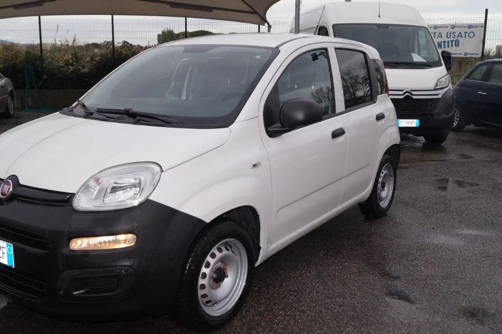 Fiat Panda 1.0 GSE S&S Hybrid Pop Van 2 posti Blanco - 2