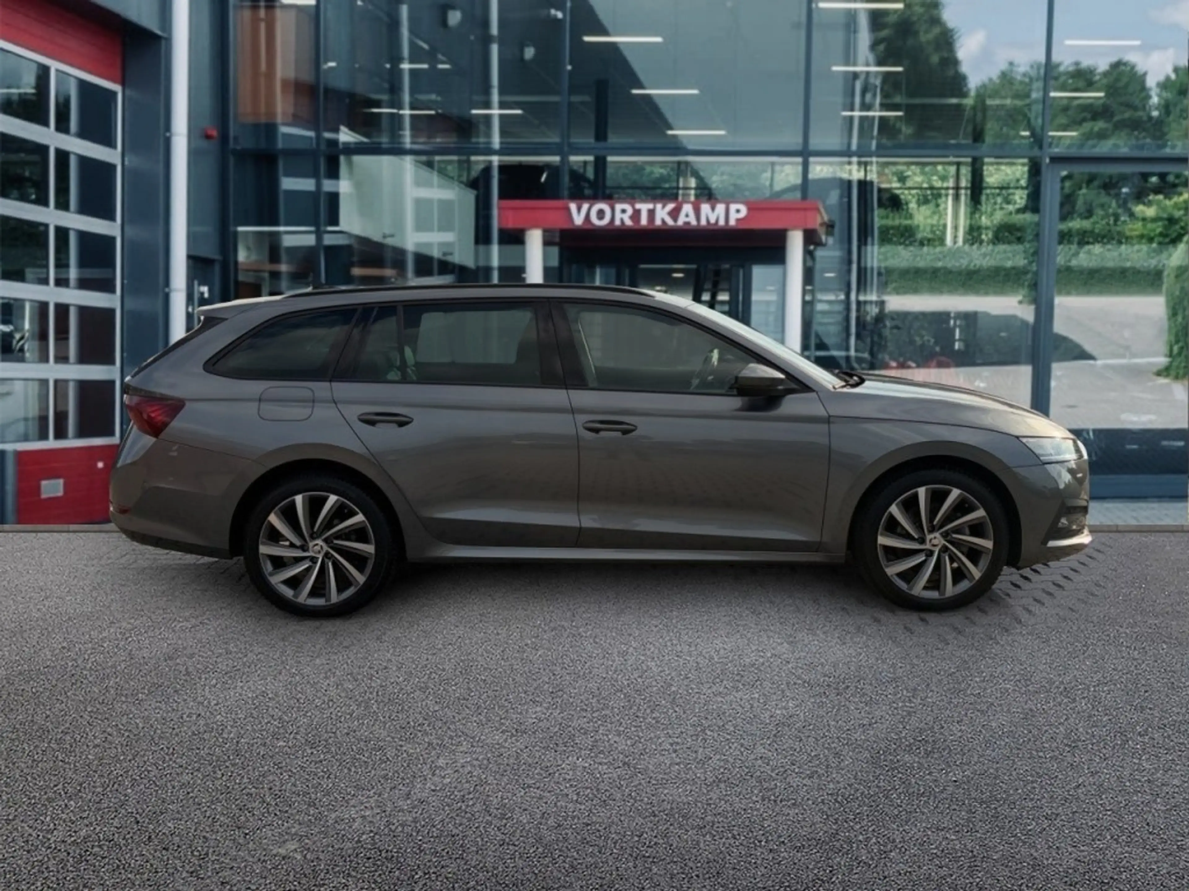 Skoda Octavia 1.4 TSI iV AMBITION CAMERA/CRUISE/STOEL+STUURVERW/ — photo 4