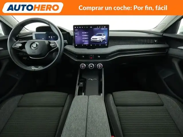 Skoda Superb view 13