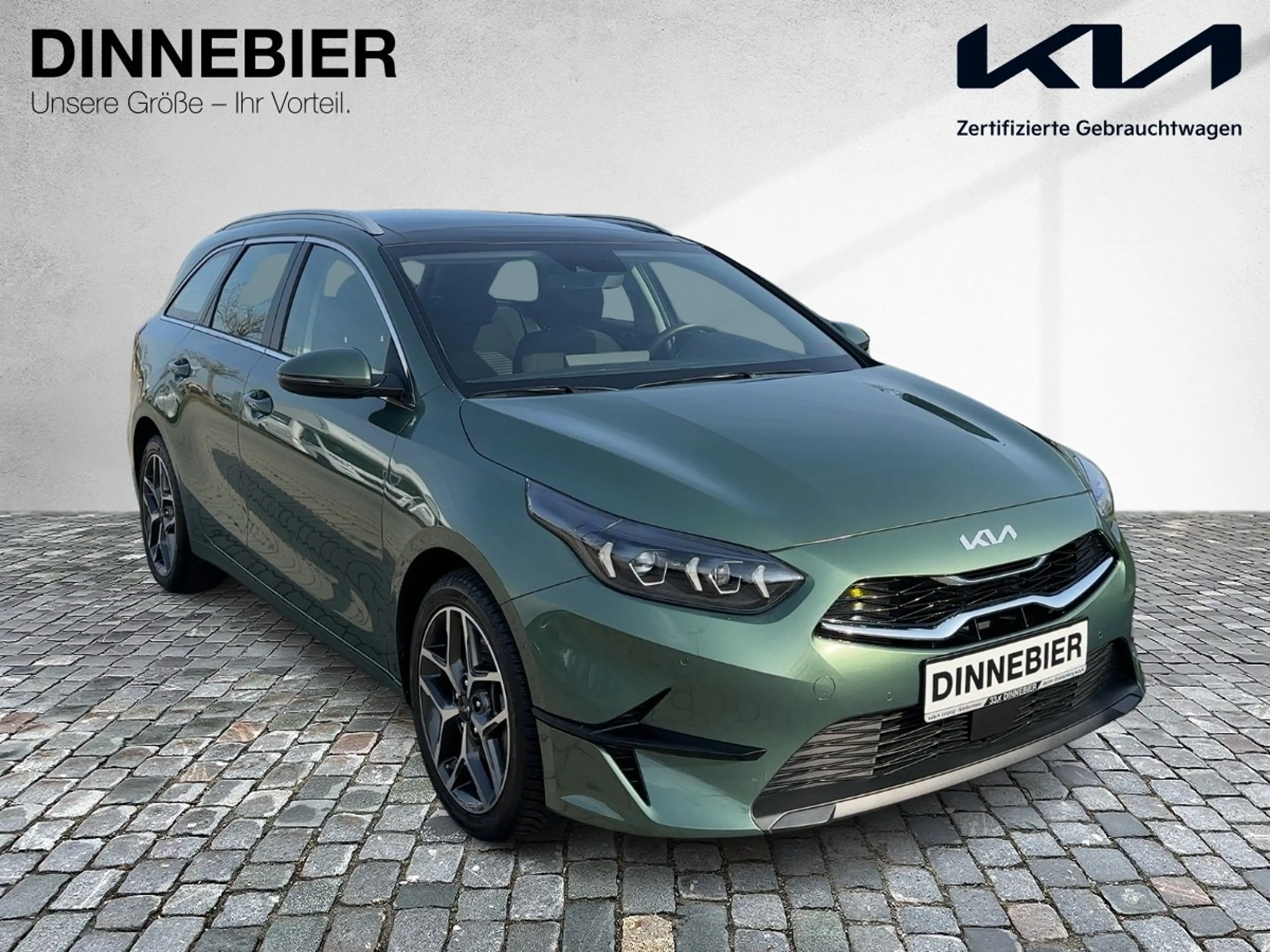 Kia Ceed SW / cee'd SW Spirit Glasdach+LED+Kamera — photo 9