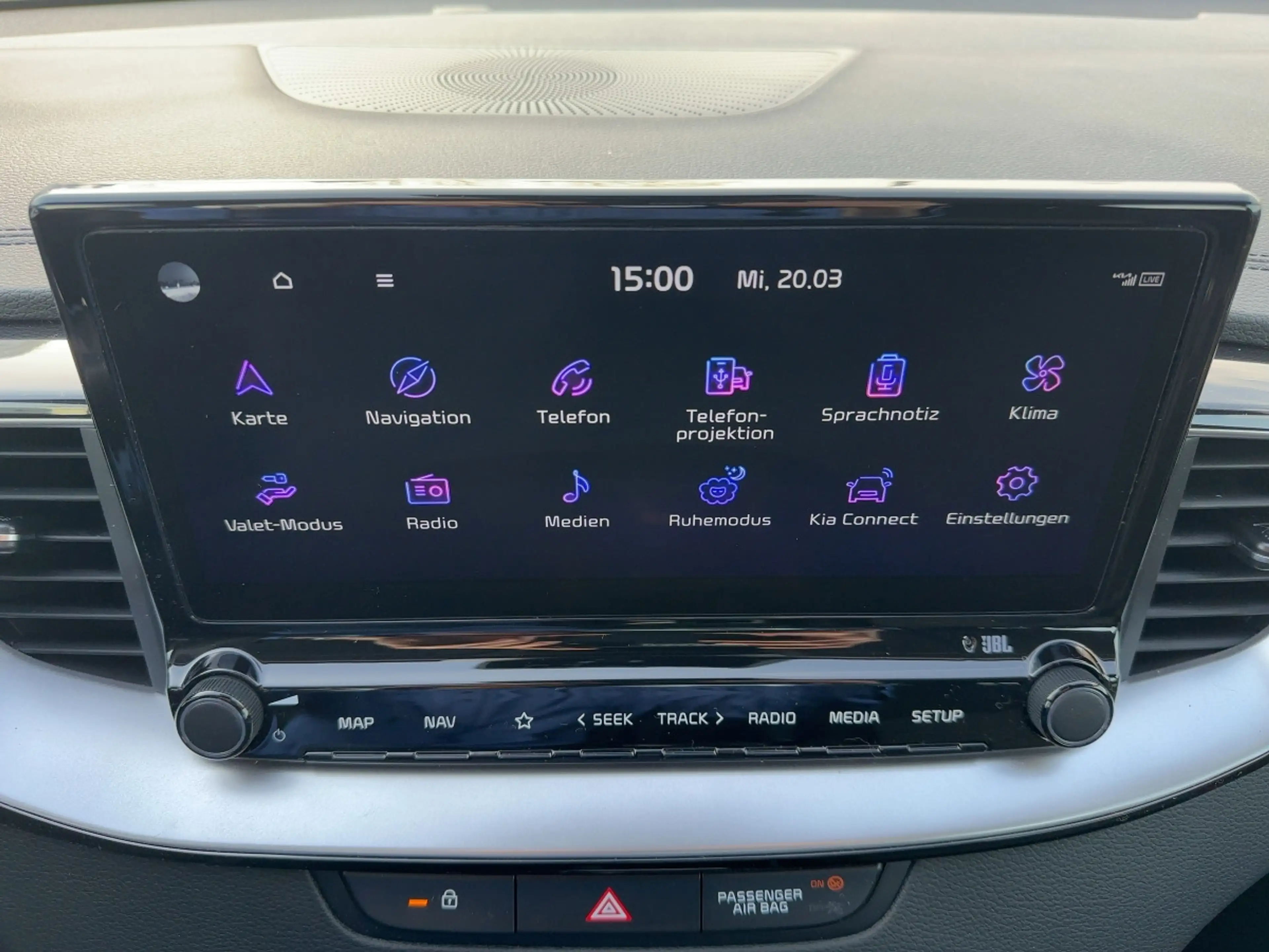 Kia Ceed SW / cee'd SW Spirit Glasdach+LED+Kamera — photo 13