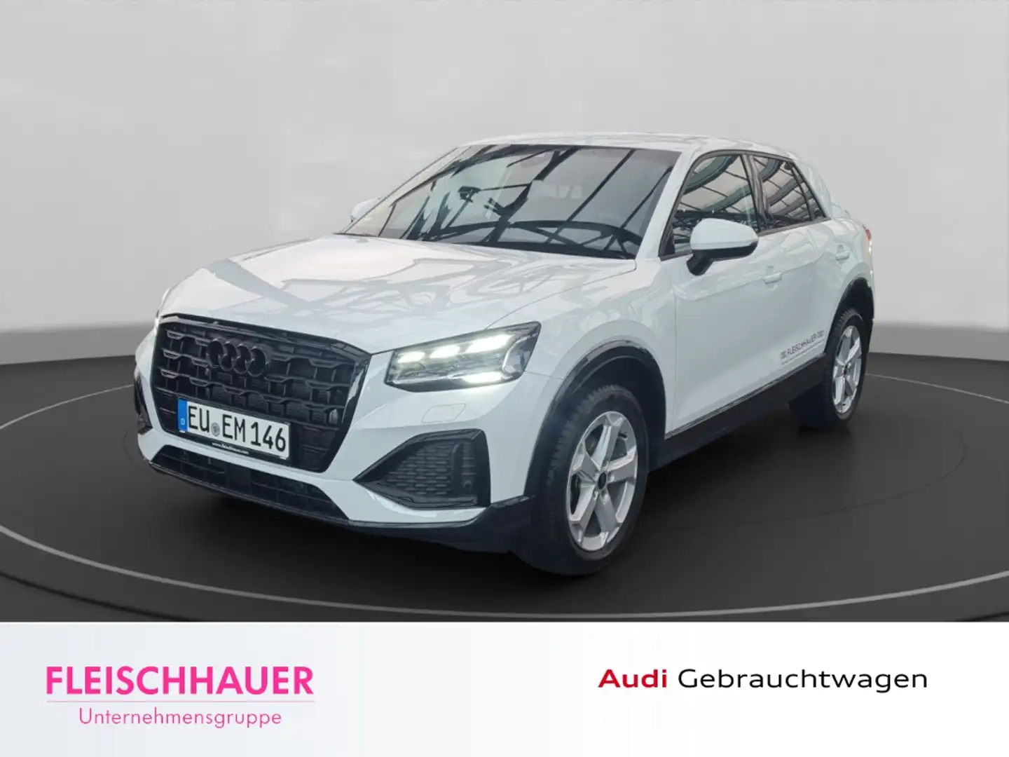 Audi Q2 35 TFSI advanced DSG Matrix+AHK+CarPlay+Navi+APS P Weiß - 1