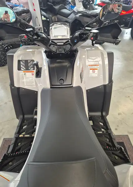 Kymco MXU 700 - foto 6