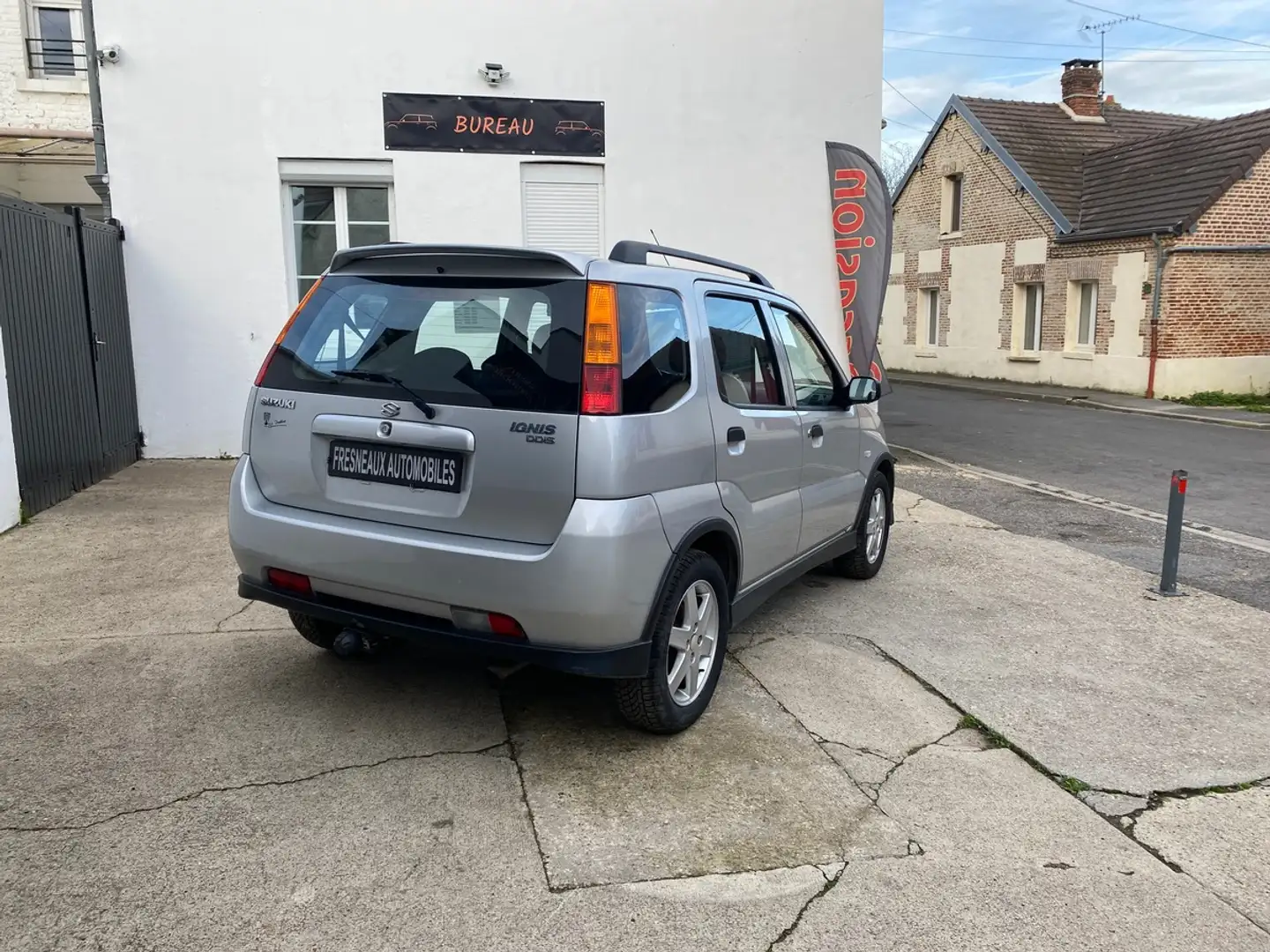 Suzuki Ignis 1.3 DDIS 70 GLX Grau - 2