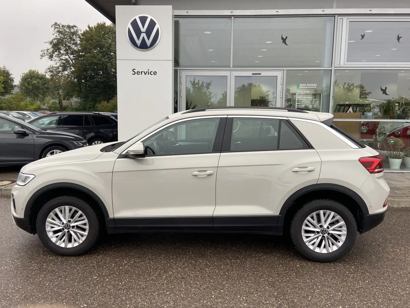 Volkswagen T-Roc 1.5 TSI DSG LIFE NAVI+LED+AHK+APP-CONNECT+ Grau - 2