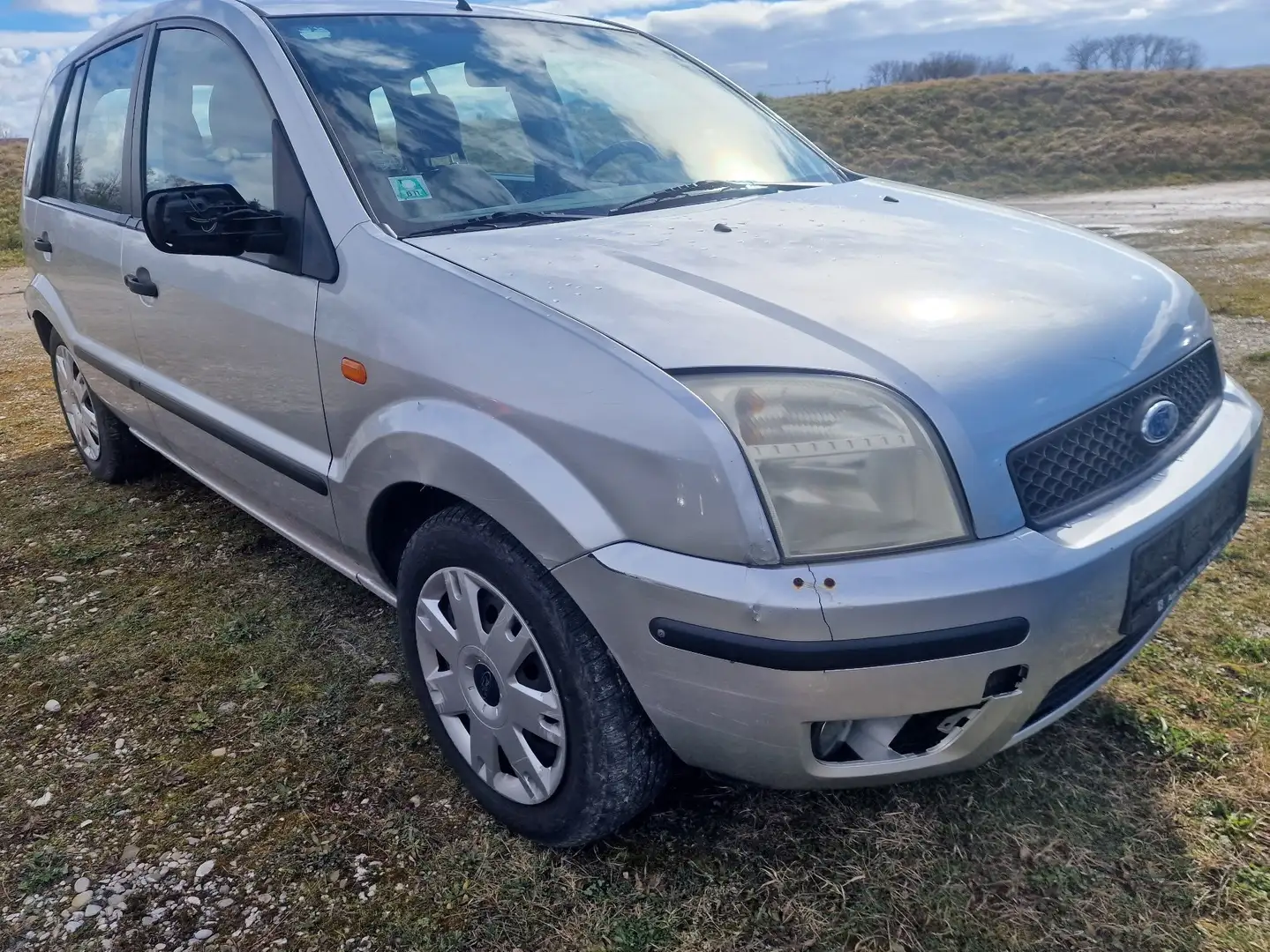 Ford Fusion Trend (CBK) Silber - 2