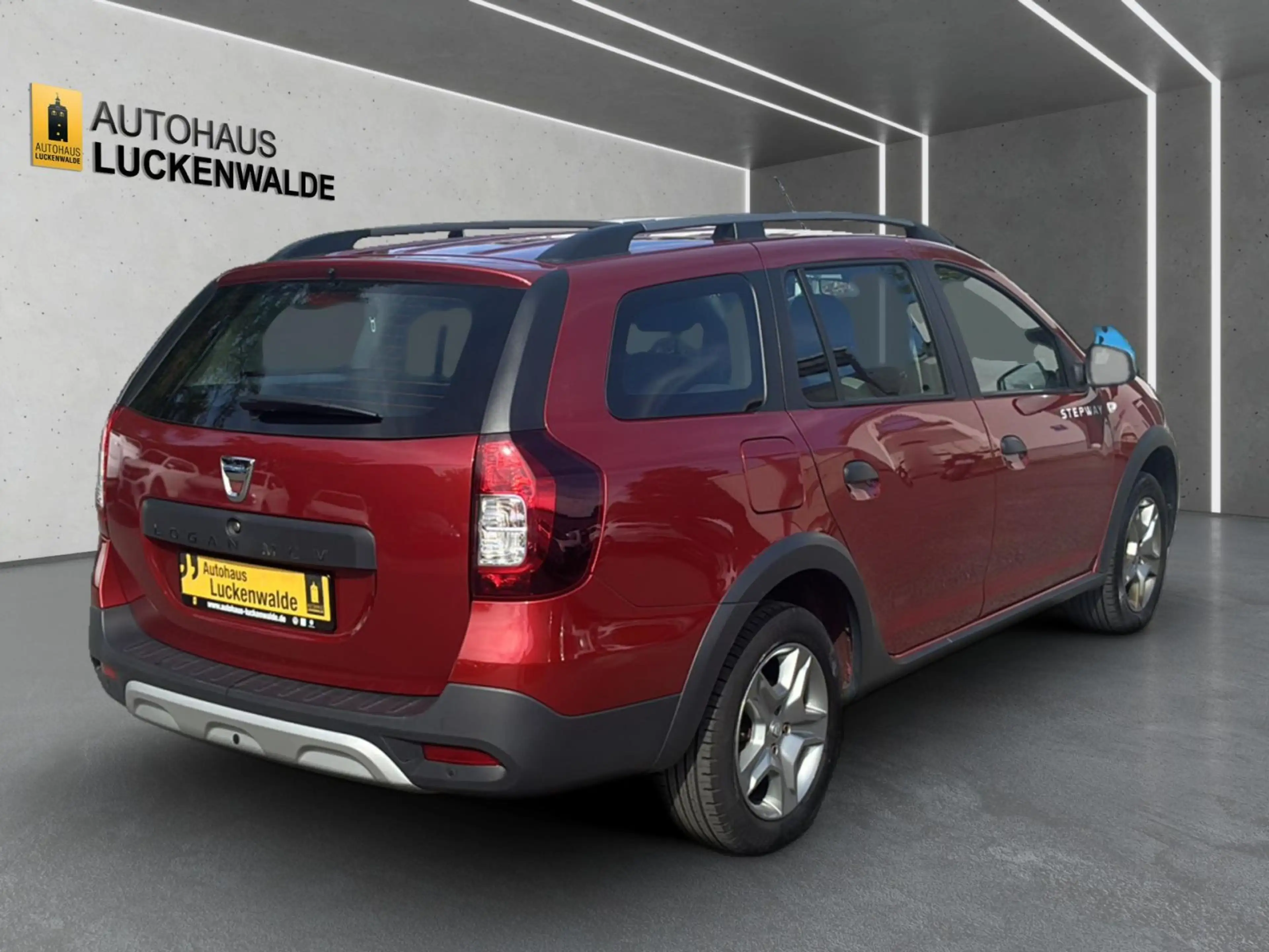 Dacia Logan MCV II Kombi  0.9 TCe 90 eco² Stepway Aut. — photo 4