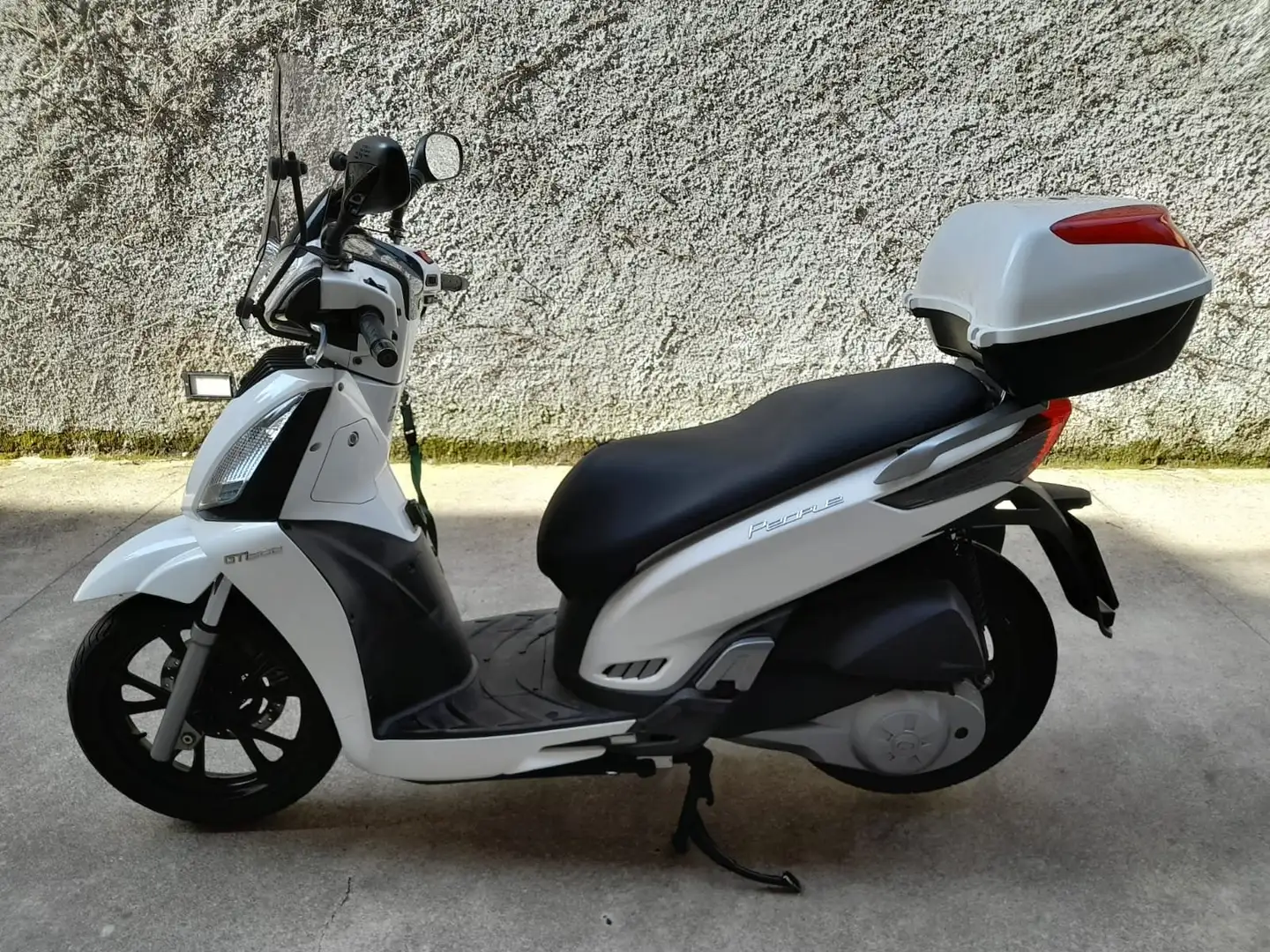 Kymco People GT300i Blanc - 1