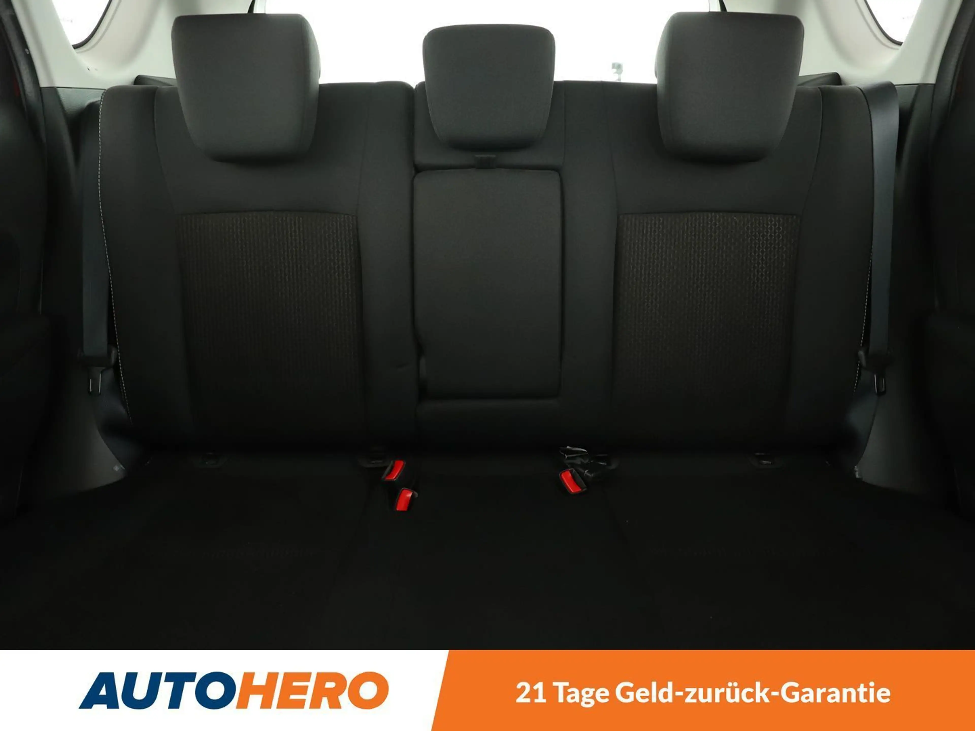 Suzuki SX4 1.4 BoosterJet Comfort 4x4*NAVI*TEMPO*CAM*PDC*SHZ* — photo 15