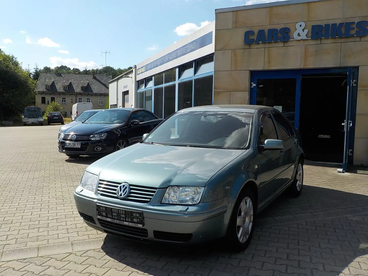 Volkswagen Bora Comfortline TOP ZUSTAND! SONDERLACK! - 1