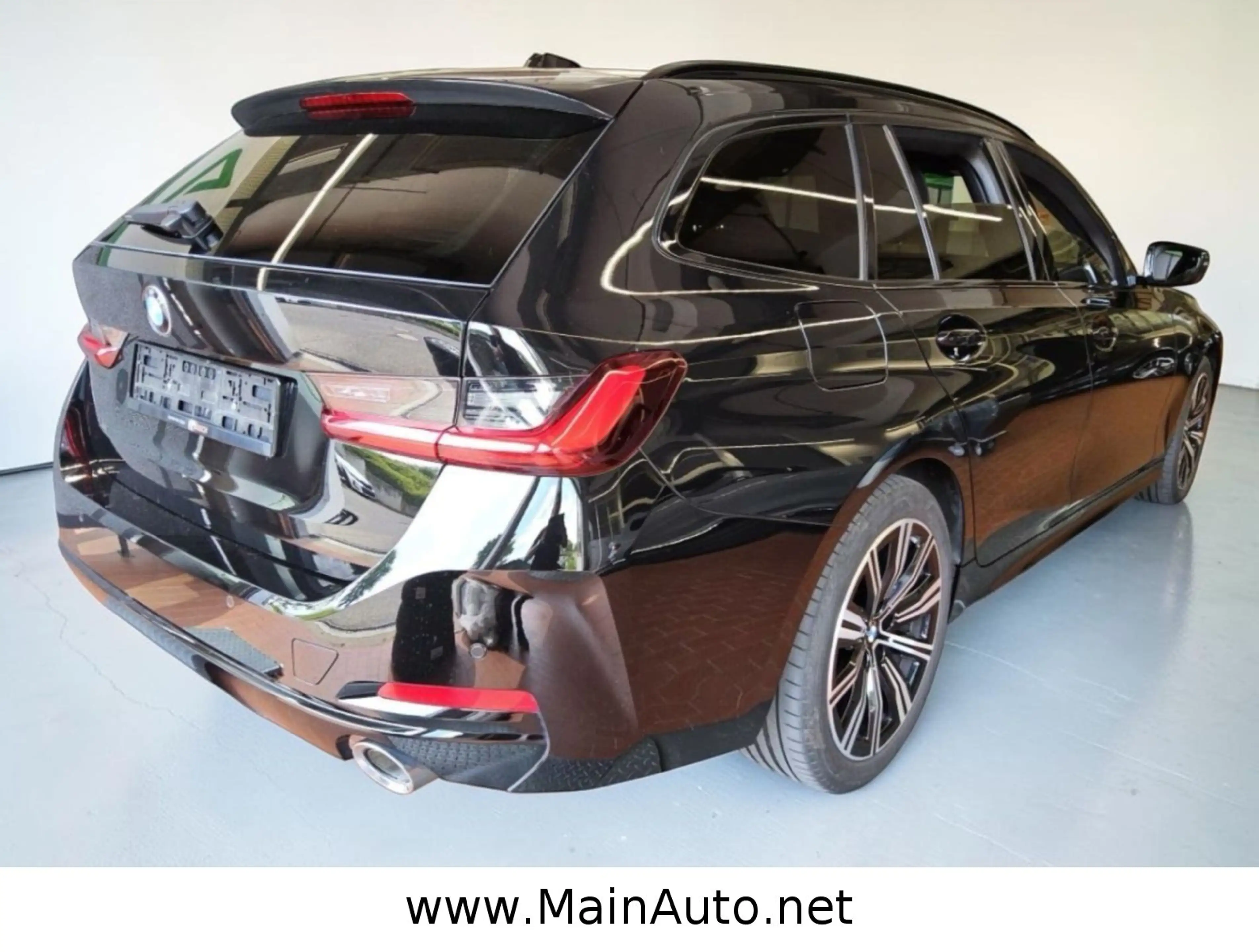 BMW 320 d FACELIFT Aut/SportSitze/HiFi/SPUR/ACC/WiFi — photo 2