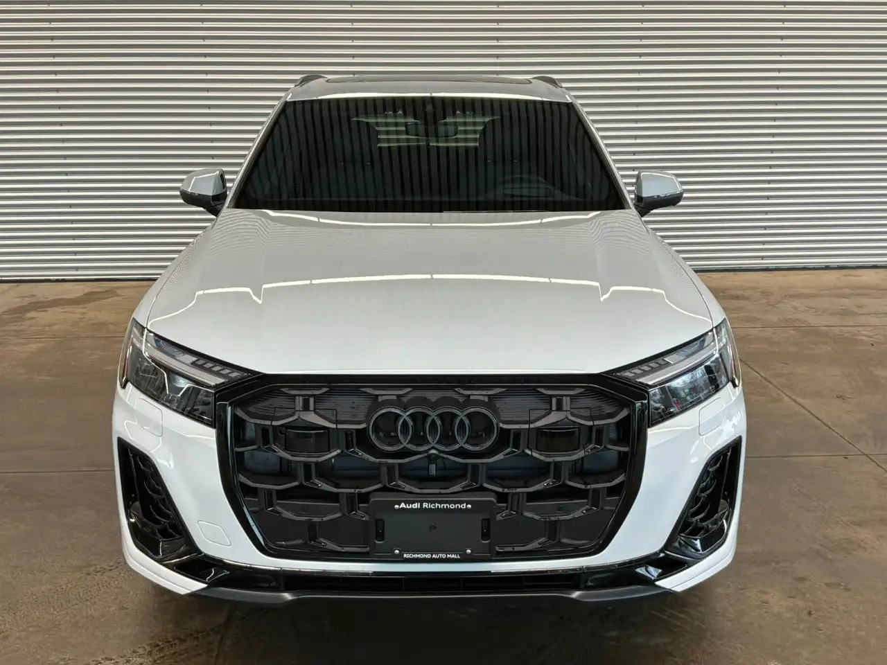 Audi Q7 снимка Audi Q7