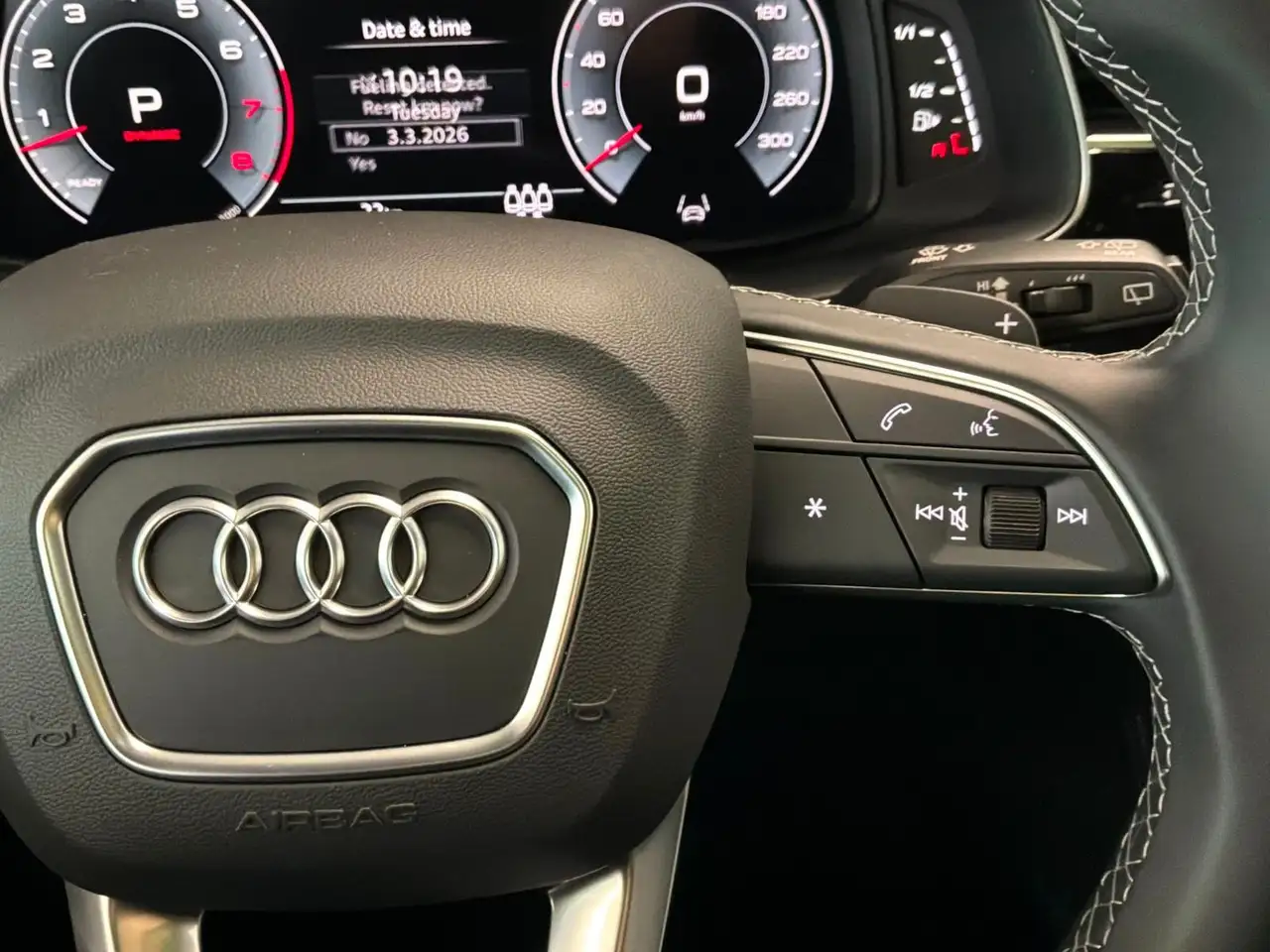 Audi Q7 снимка Audi Q7