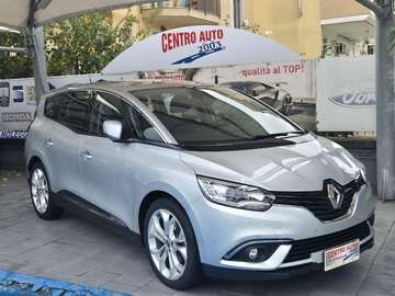 Blue dCi 120 CV Initiale Paris