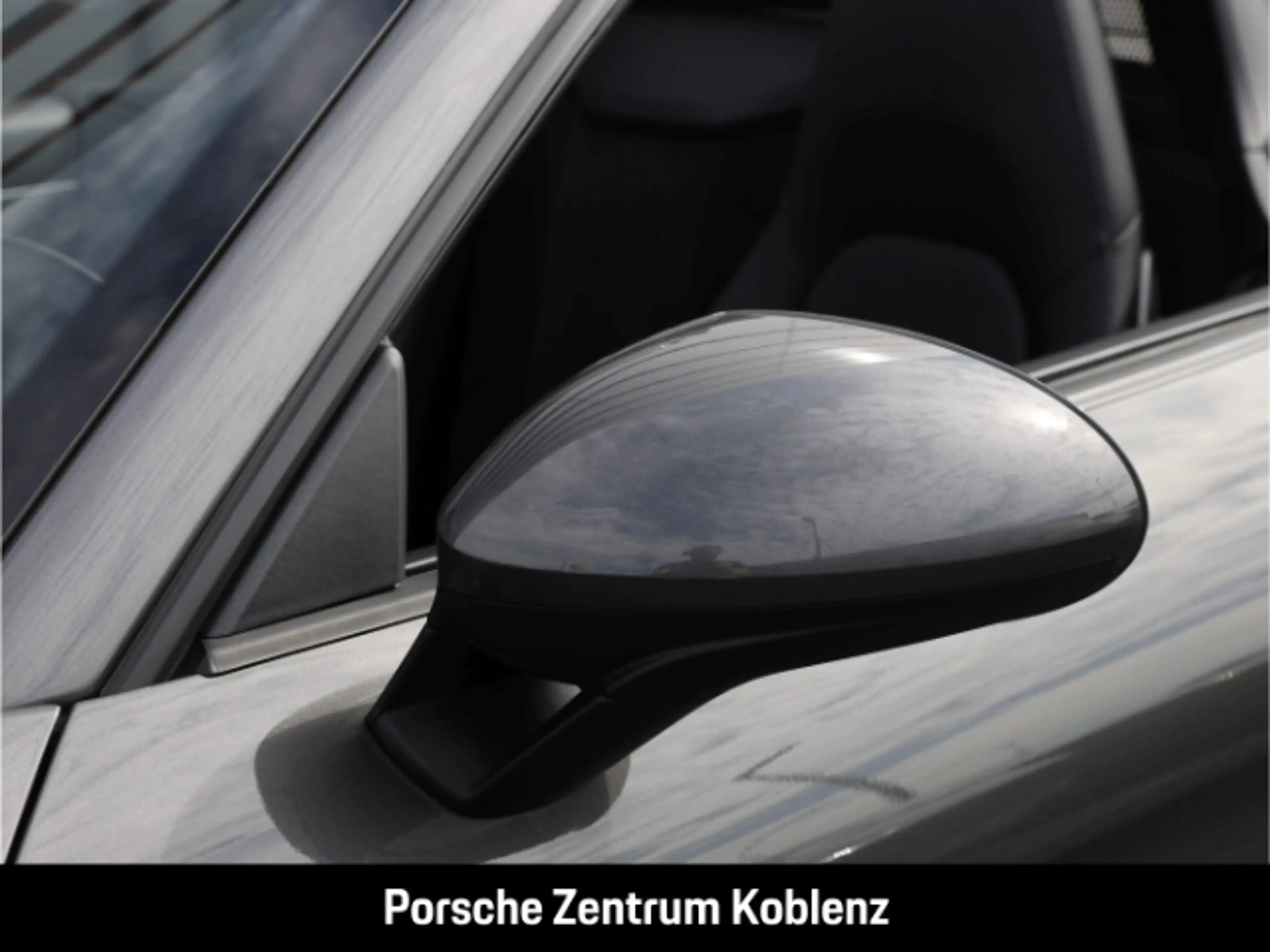 Porsche Boxster 718 S — photo 8